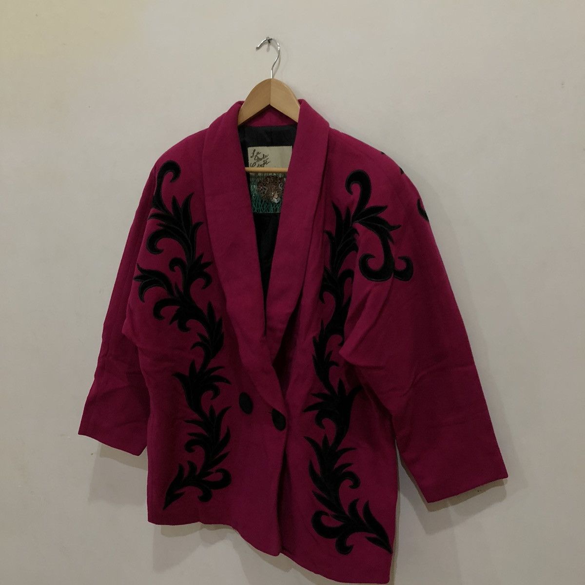 Japanese Brand Casual Coat Embroided Design Size US L / EU 52-54 / 3 - 2 Thumbnail