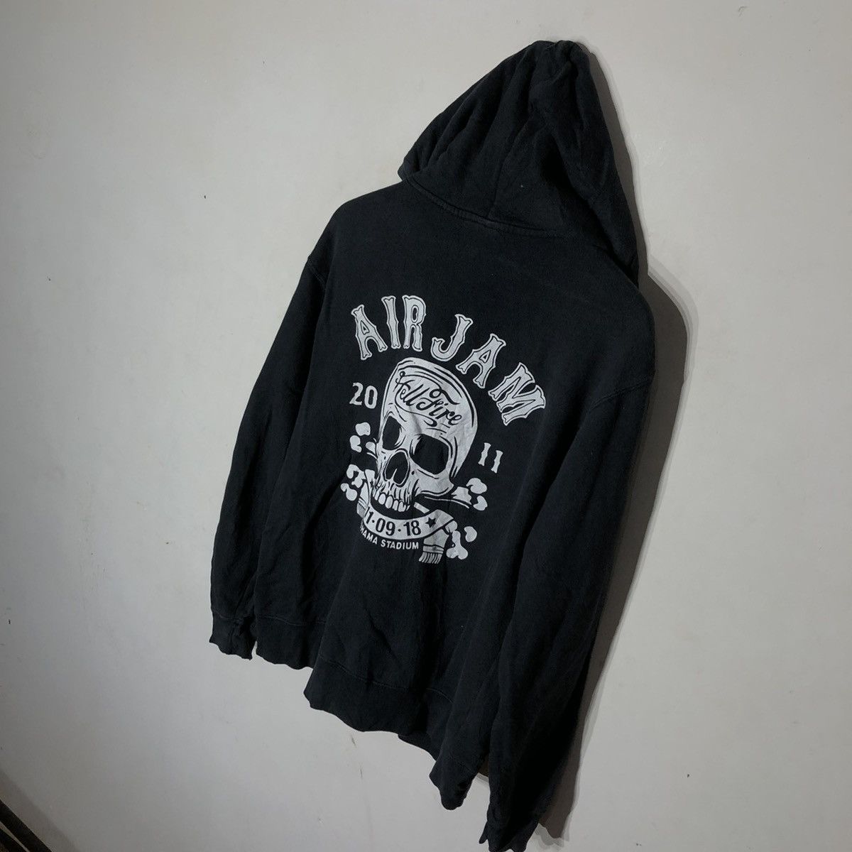 Japanese Brand AIR JAM 2011 HELL FIRE YOKOHAMA SKELETON PUNK BIG LOGO Size US L / EU 52-54 / 3 - 6 Thumbnail