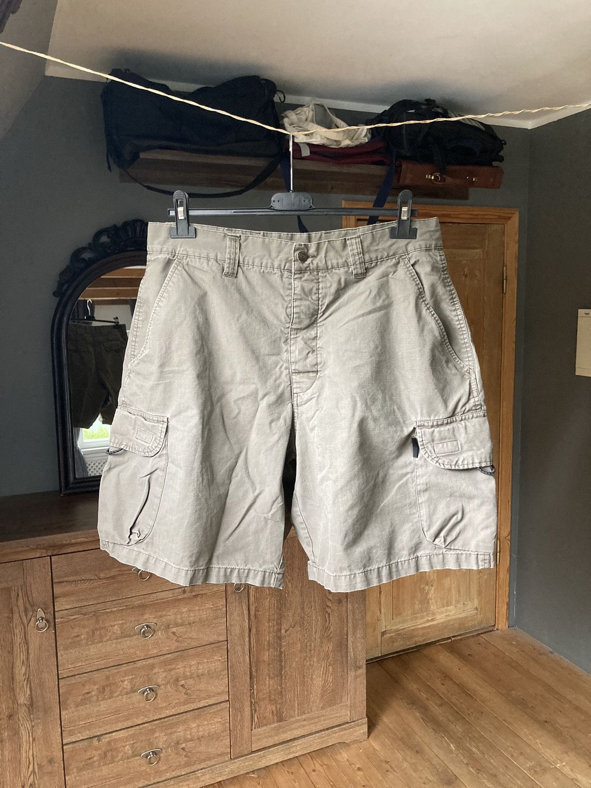 travis scott nike acg