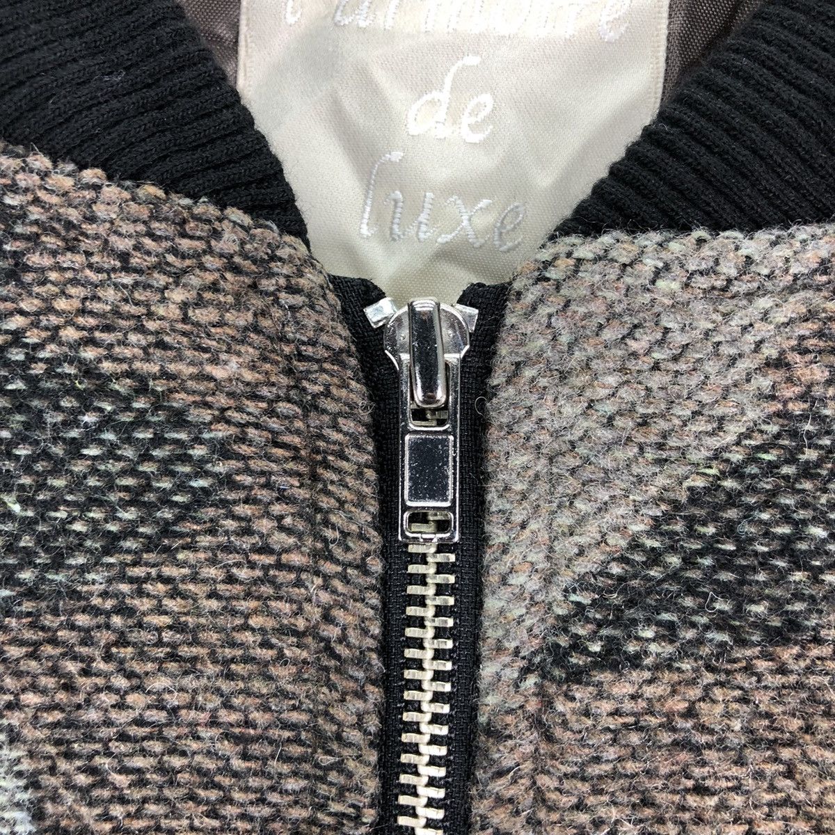 Japanese Brand Vintagw Bomber Jacket Camo by L'armoire de Luxe Size US XS / EU 42 / 0 - 12 Thumbnail
