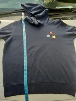 Kaws × Uniqlo VINTAGE KAWS x SESAME STREET HOODIE Size US M / EU 48-50 / 2 - 11 Thumbnail