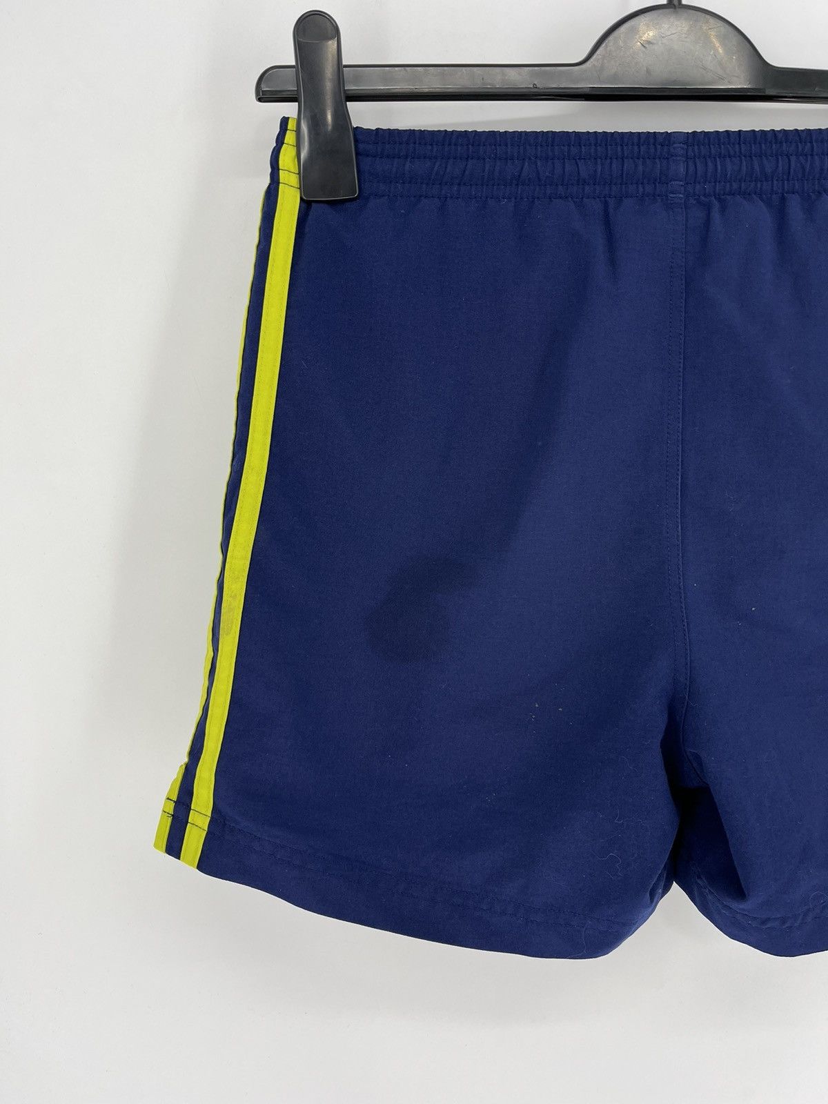Adidas × Vintage Vintage Y2K Adidas mini logo shorts streetwear Style Size US 26 / EU 42 - 9 Thumbnail
