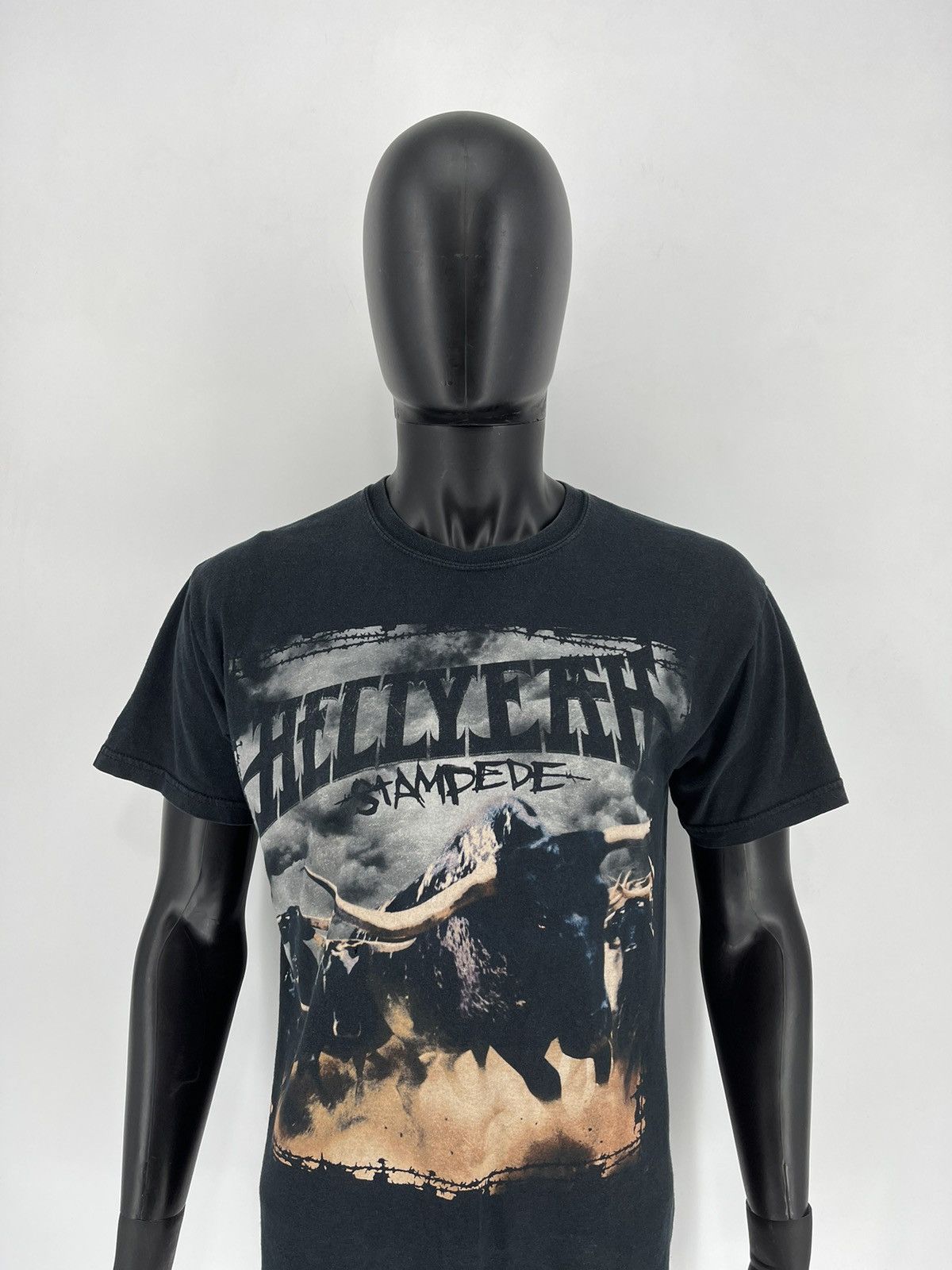 Band Tees × Vintage Vintage y2k HELLYEAH stamdede tour 2010 Band Rock Tee Size US M / EU 48-50 / 2 - 1 Thumbnail