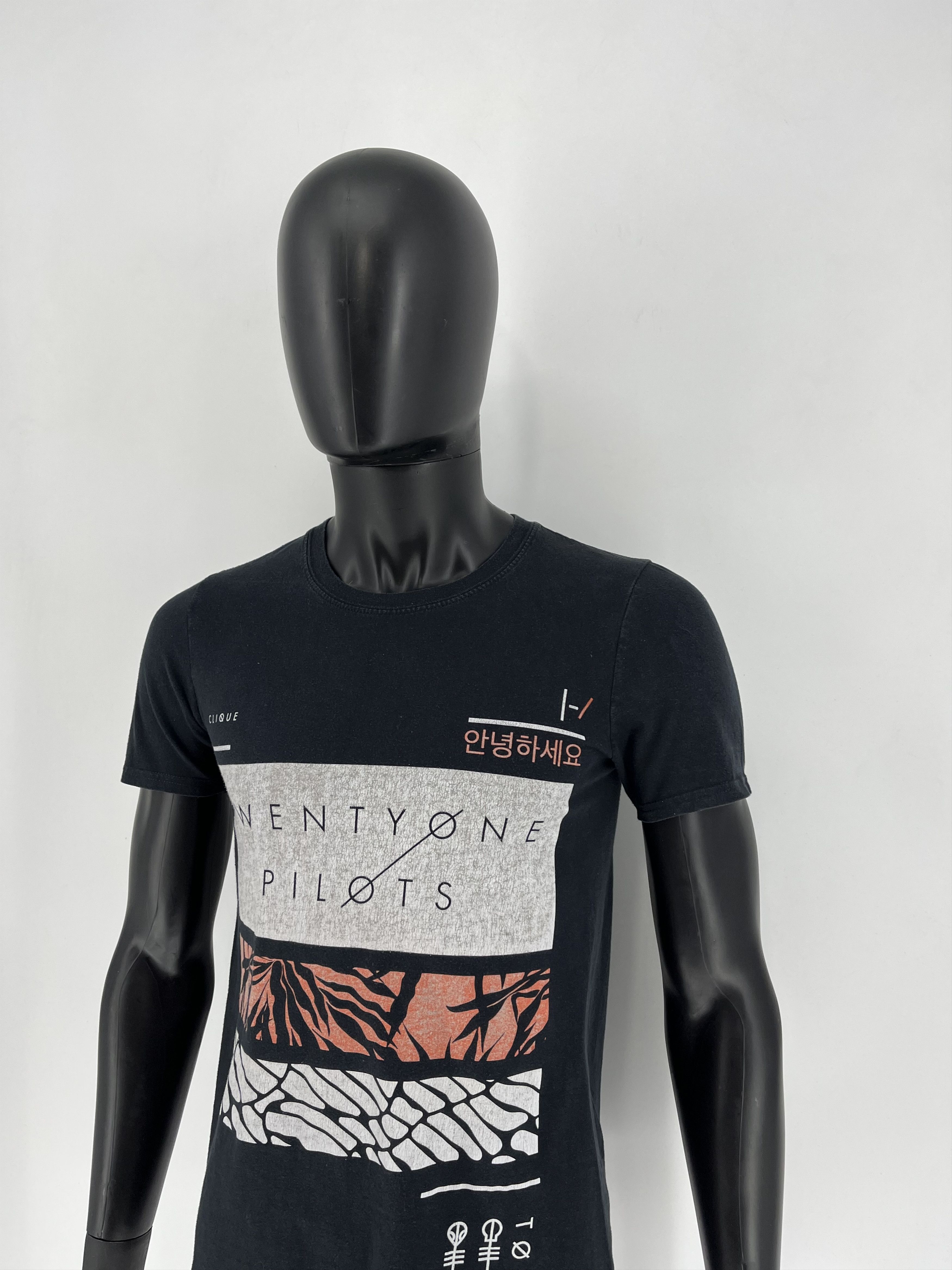 Band Tees Vintage Y2k Twenty One Pilots Vintage Cult Rock Band Tee Size US S / EU 44-46 / 1 - 4 Thumbnail