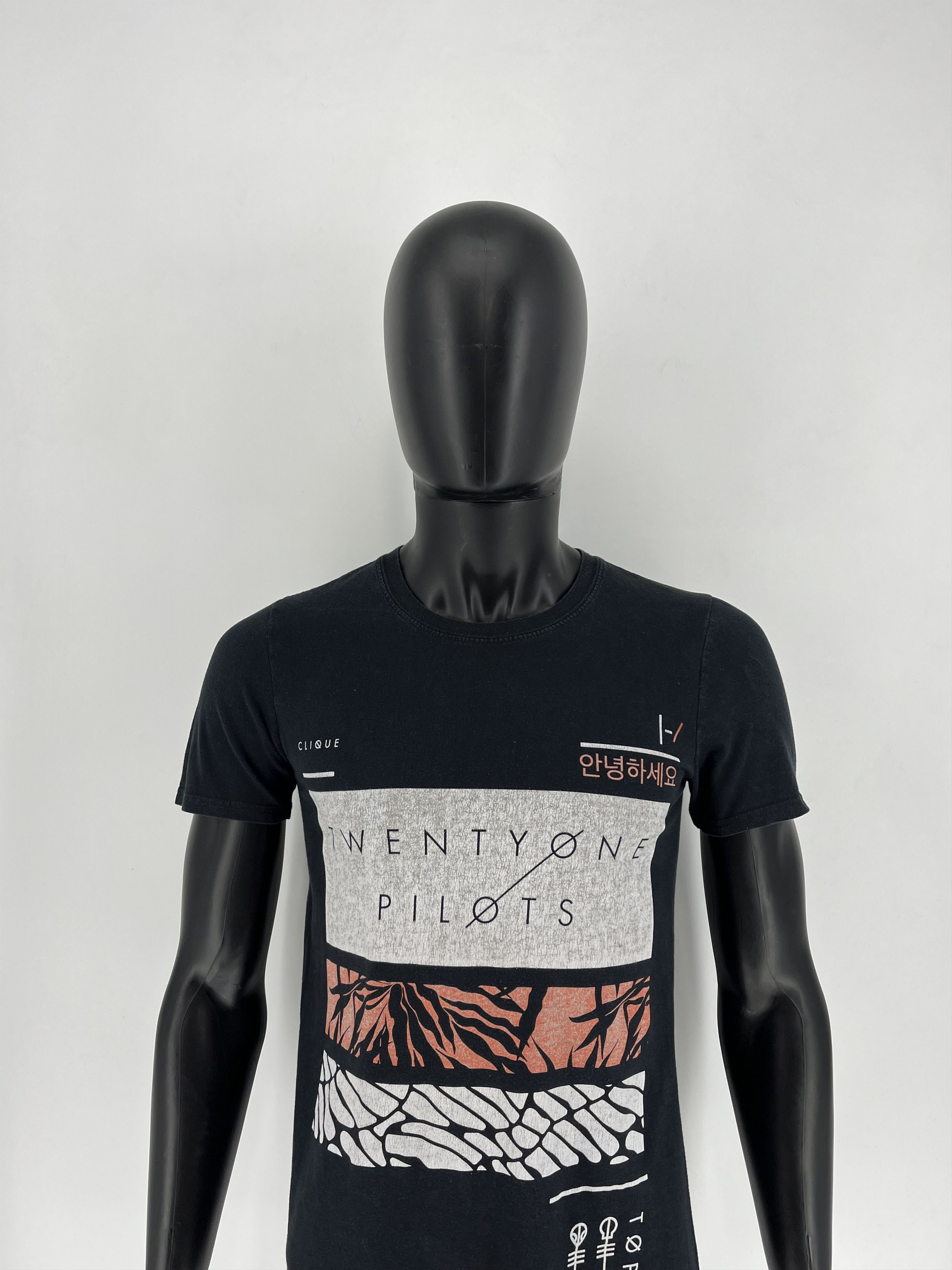 Band Tees Vintage Y2k Twenty One Pilots Vintage Cult Rock Band Tee Size US S / EU 44-46 / 1 - 1 Thumbnail