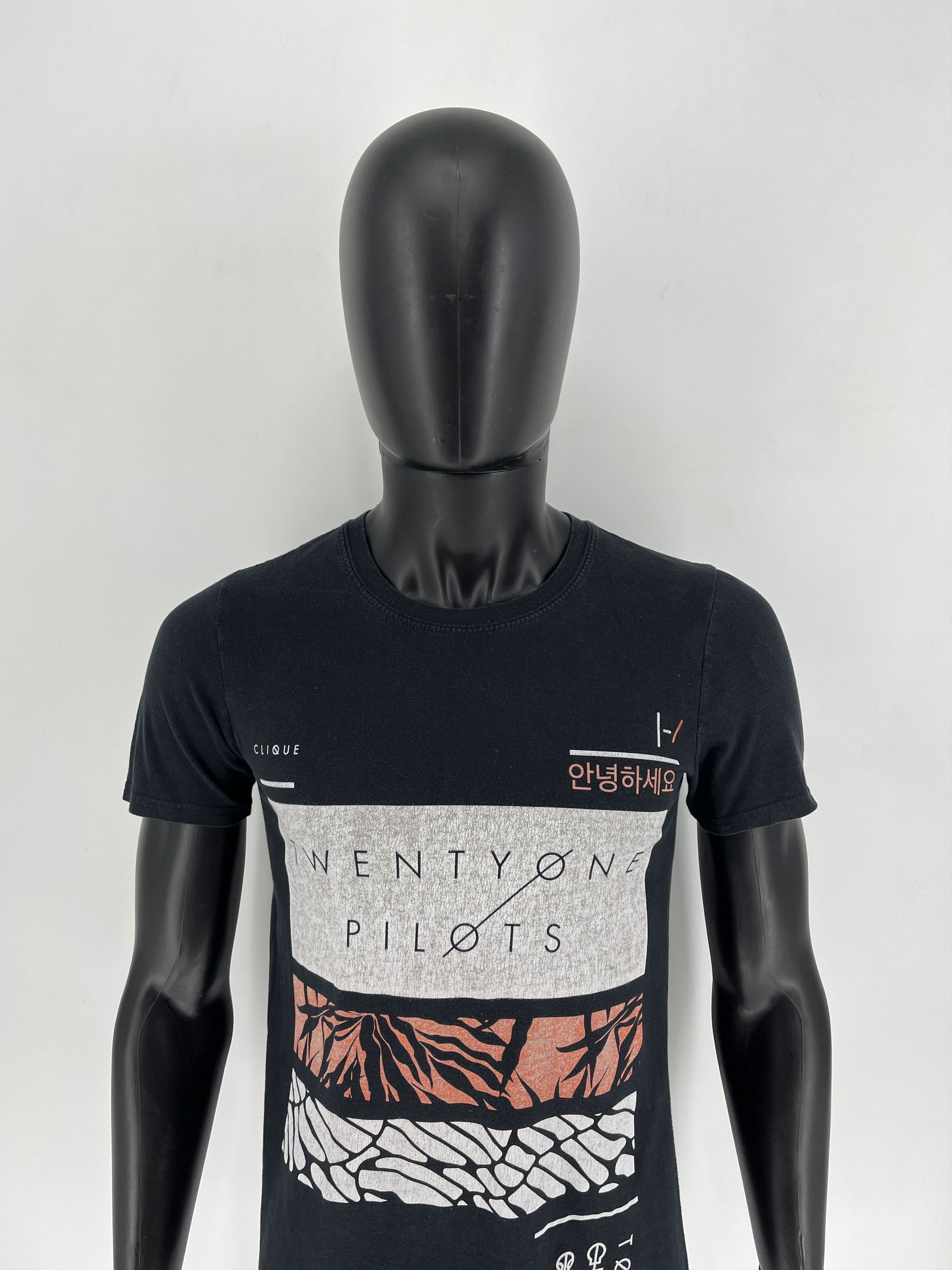 Band Tees Vintage Y2k Twenty One Pilots Vintage Cult Rock Band Tee Size US S / EU 44-46 / 1 - 5 Thumbnail