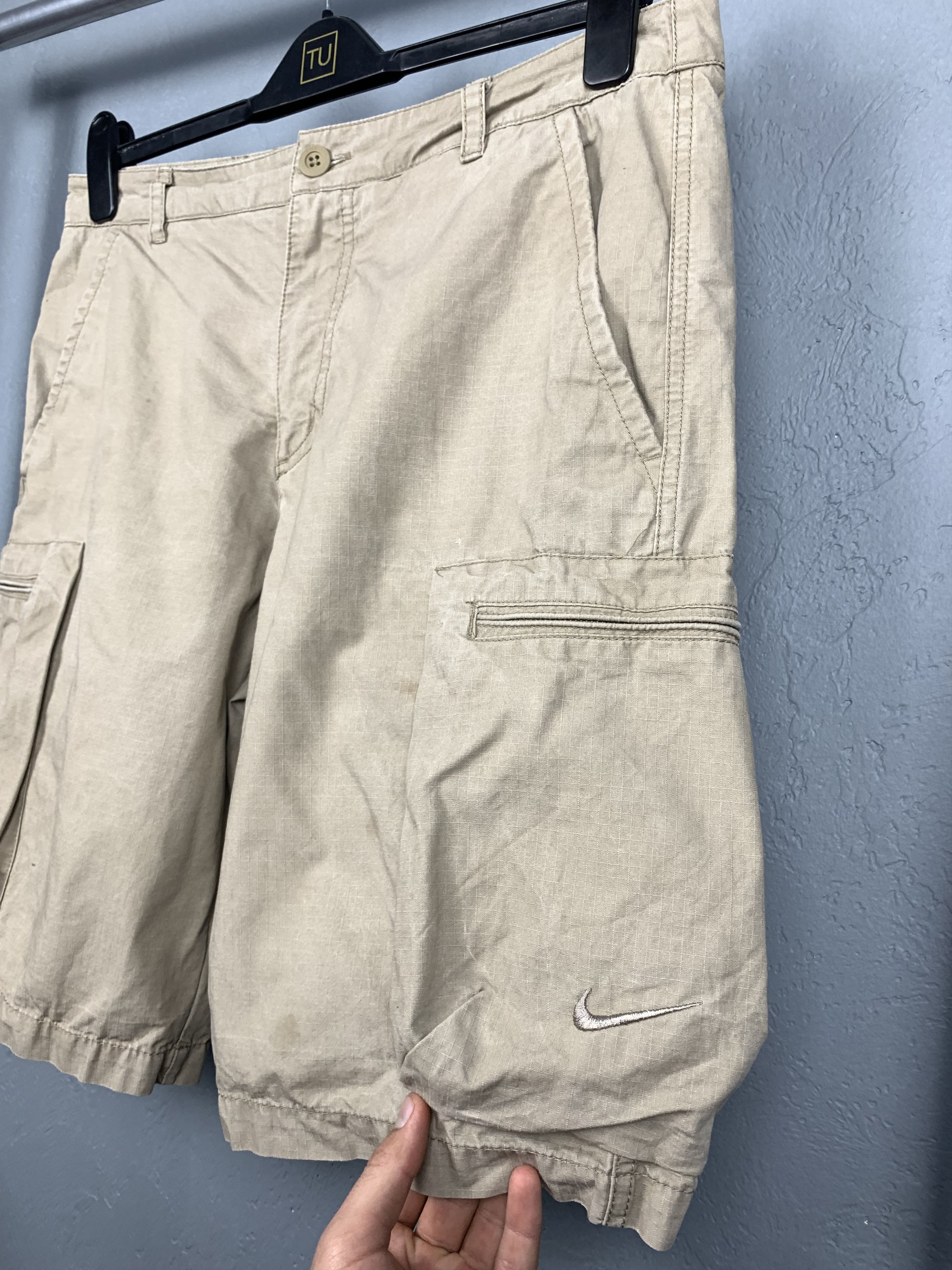 Nike × Vintage Vintage Nike Mens Cargo Shorts Y2K Size US 34 / EU 50 - 2 Thumbnail