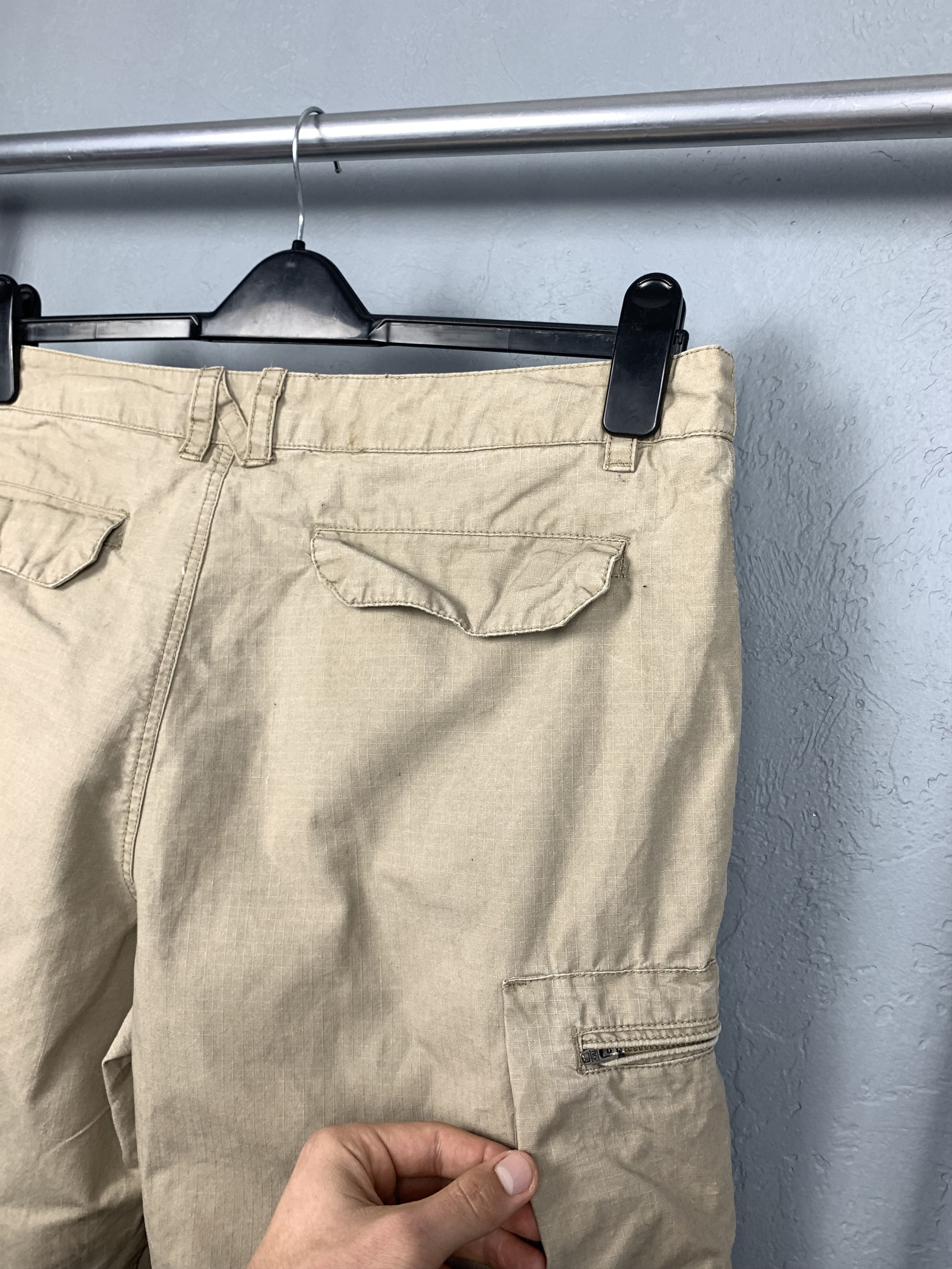Nike × Vintage Vintage Nike Mens Cargo Shorts Y2K Size US 34 / EU 50 - 7 Thumbnail
