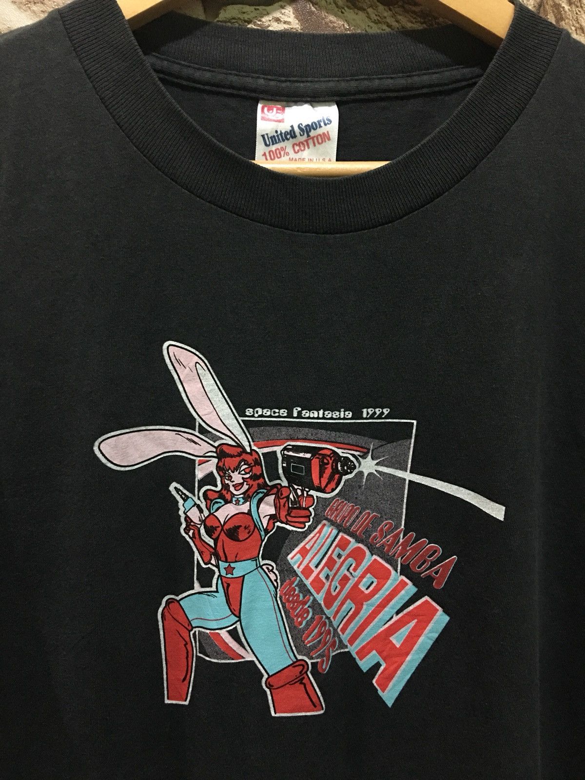Vintage vintage anime Space Of Fantasia Alegria comics akira shirts Size US L / EU 52-54 / 3 - 4 Thumbnail