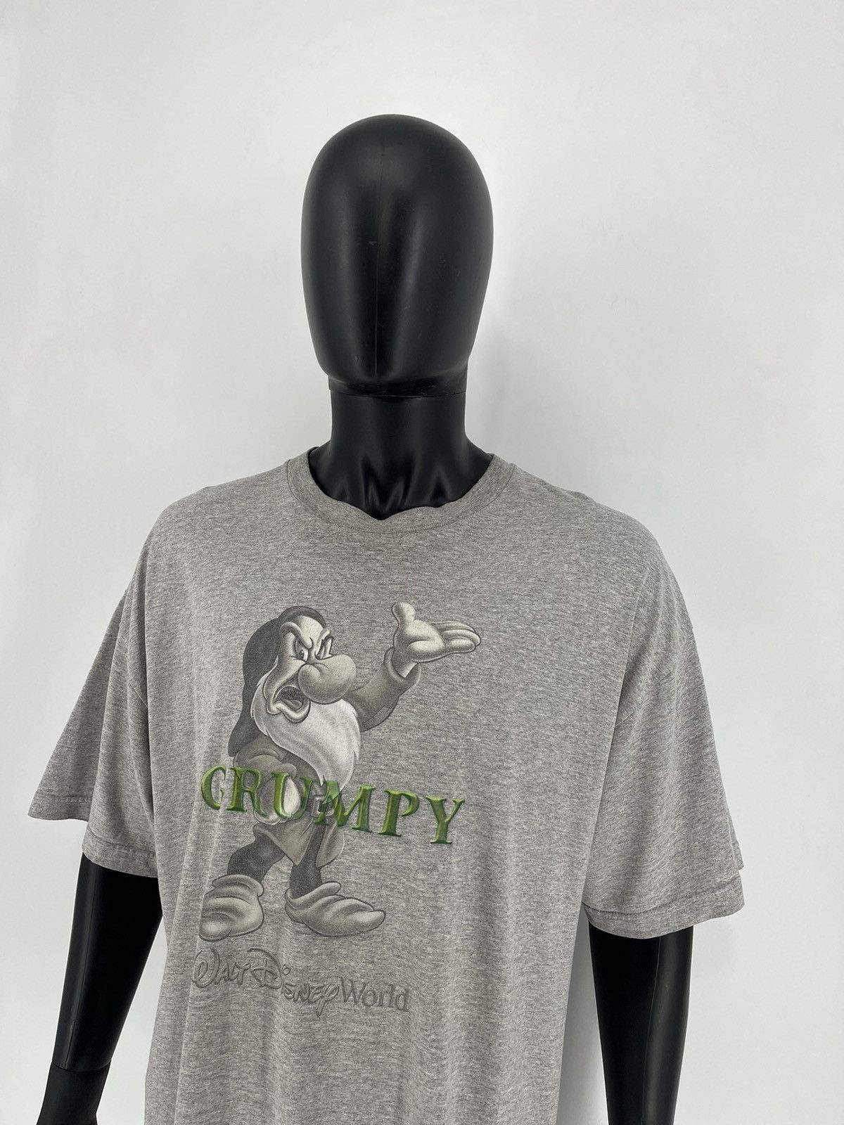 Disney Vintage 90s Grumpy Seven Dwarves Disney Shirt Size XL Size US XXL / EU 58 / 5 - 4 Thumbnail