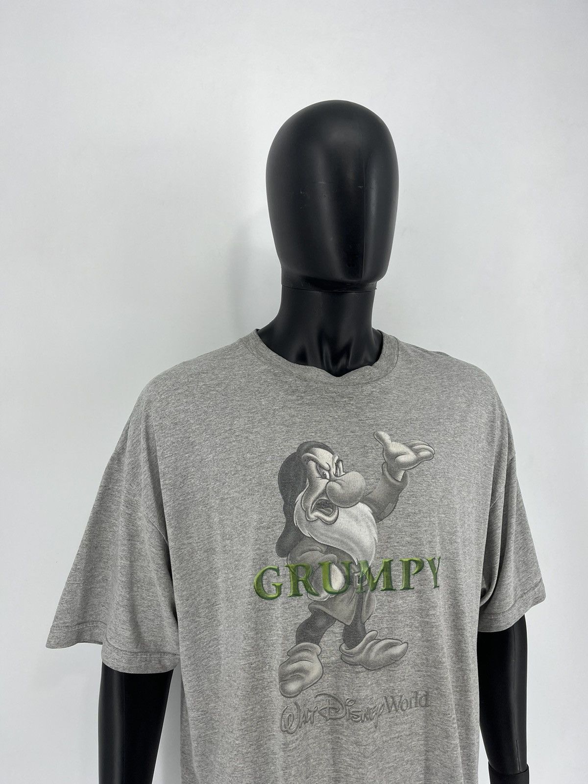 Disney Vintage 90s Grumpy Seven Dwarves Disney Shirt Size XL Size US XXL / EU 58 / 5 - 3 Thumbnail