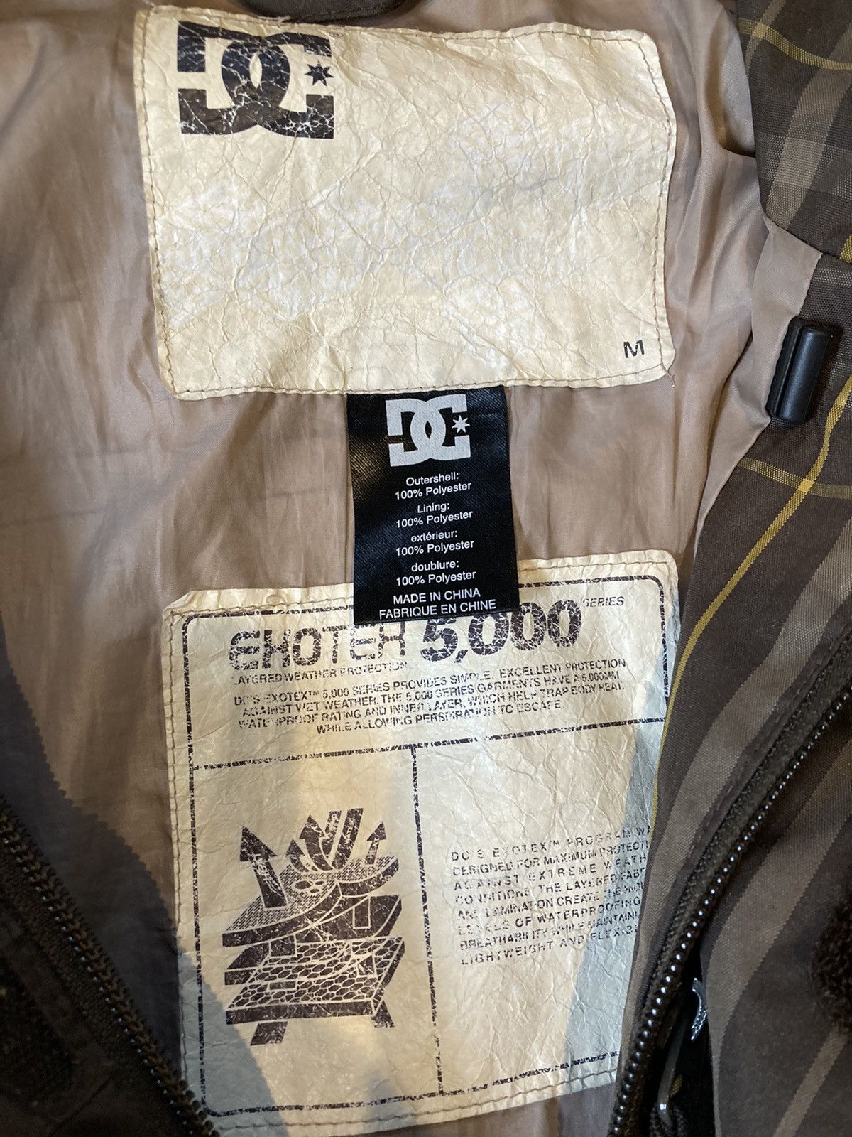 DC DC Snowboard Jacket Size US M / EU 48-50 / 2 - 4 Thumbnail