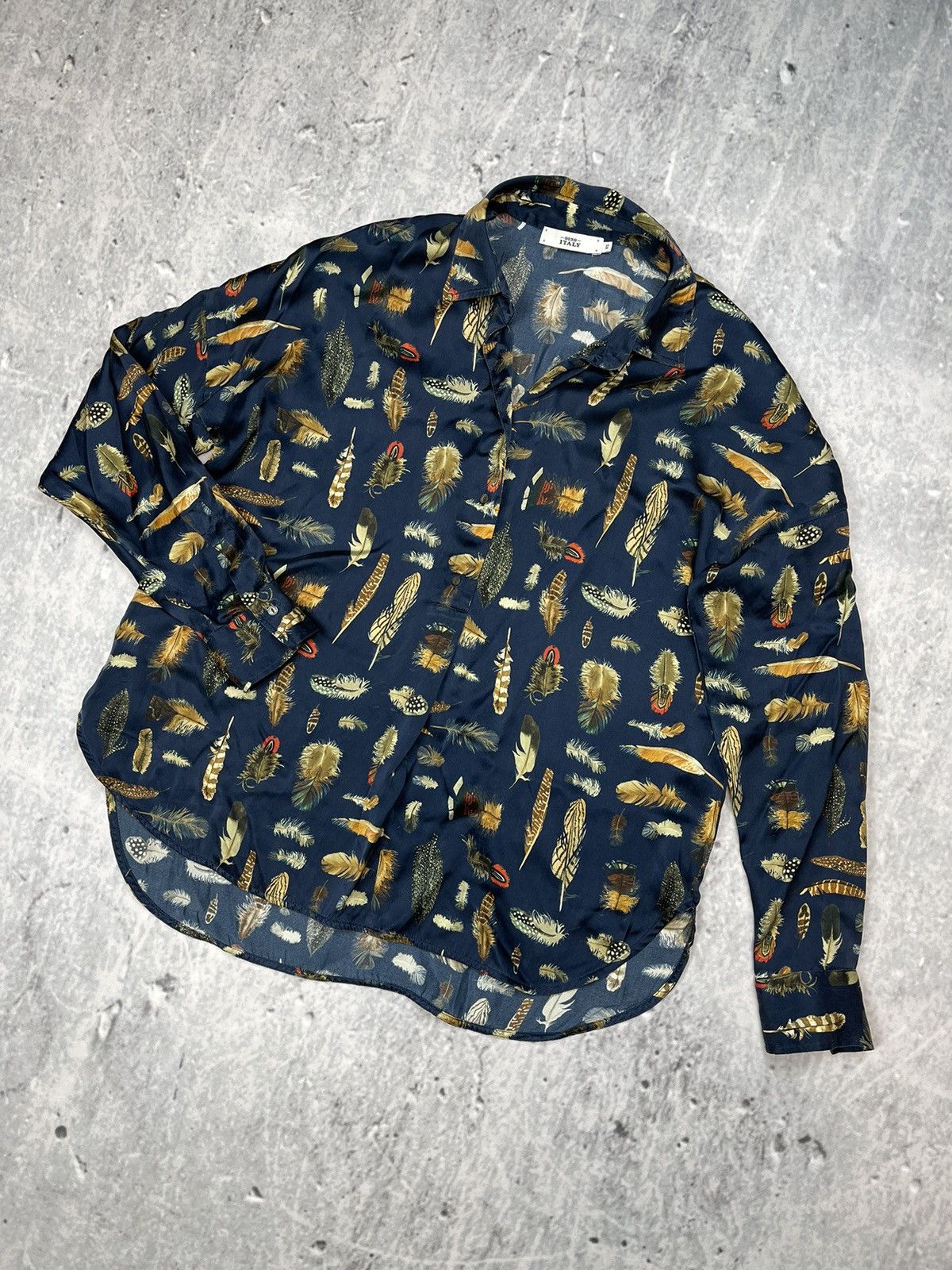 Other 0039 Italy blouse wmns luxury silk shirt italian designer Size XS / US 0-2 / IT 36-38 - 1 Thumbnail