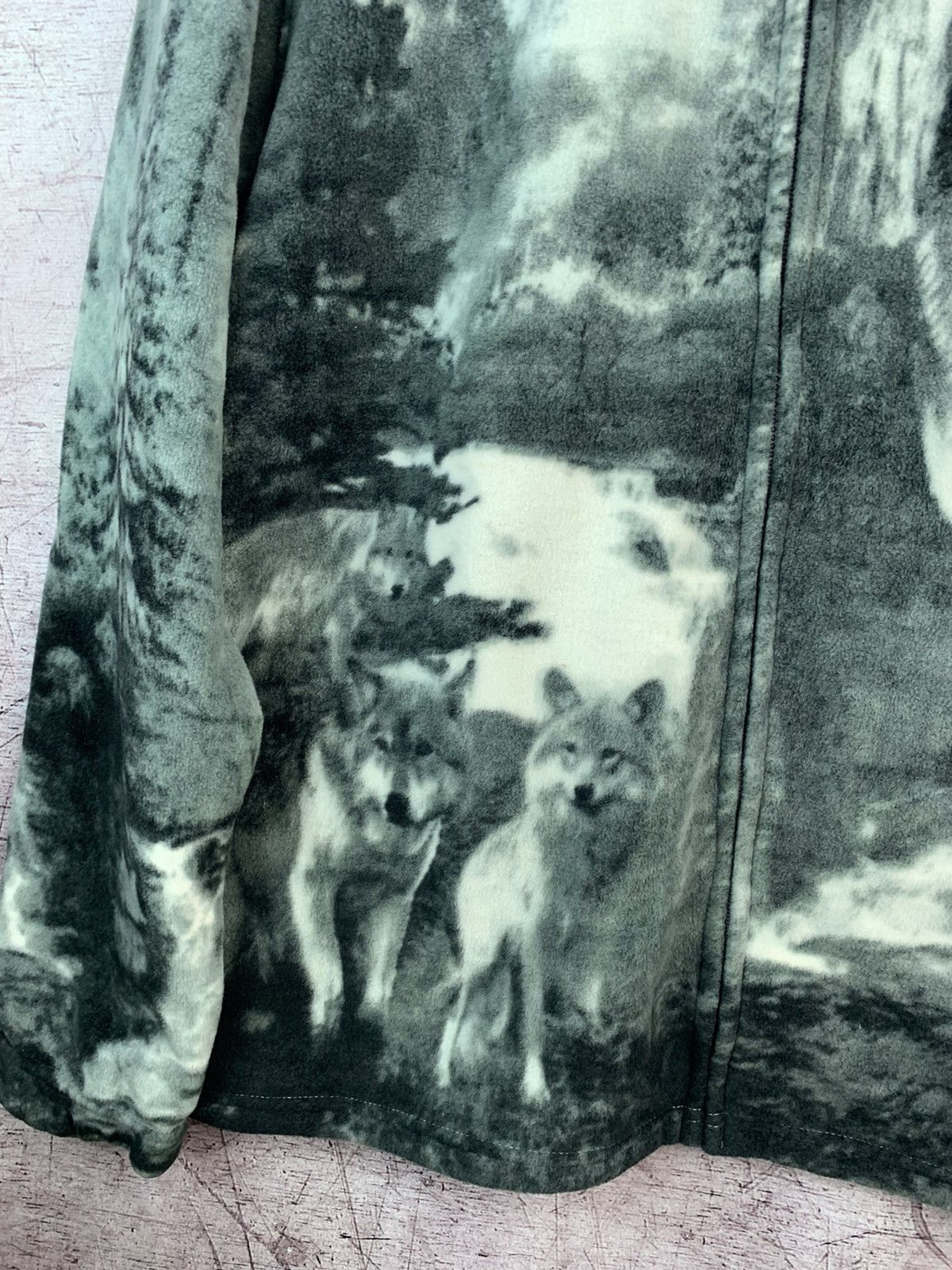 Vintage Vintage Wolves Wolf Animal Fleece Jacket Size US L / EU 52-54 / 3 - 7 Thumbnail