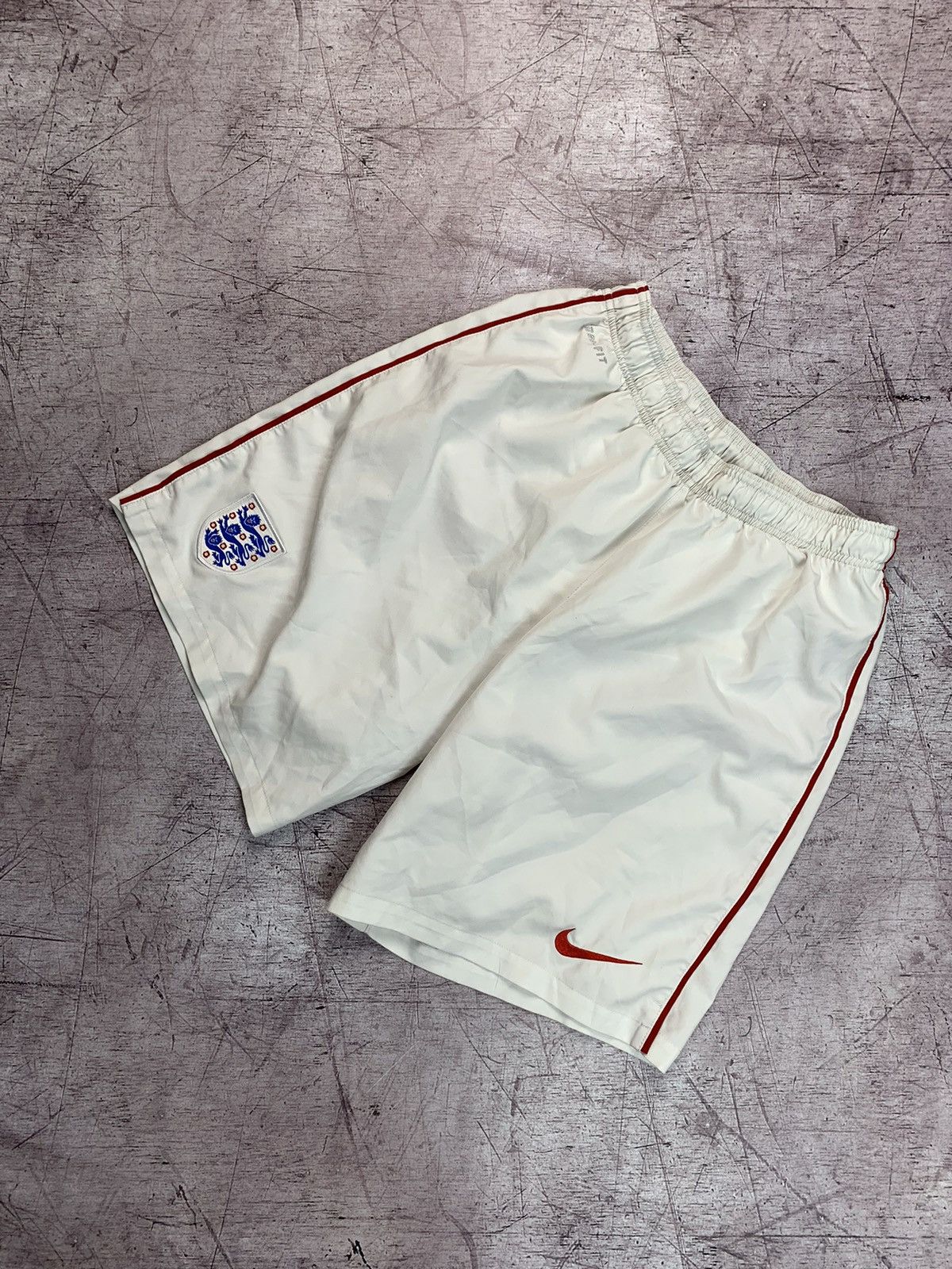 Nike Nike Dri Fit England Vintage Y2K Shorts Size US 34 / EU 50 - 1 Thumbnail