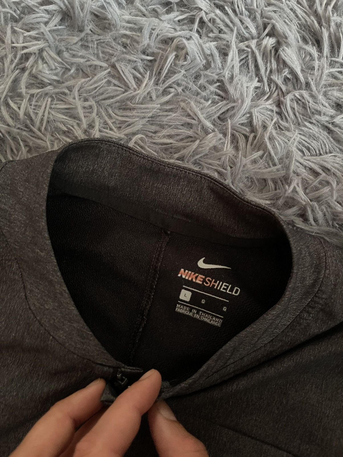 Nike Nike gorpcore style minimalist shell overshirt jacket Size US L / EU 52-54 / 3 - 11 Thumbnail