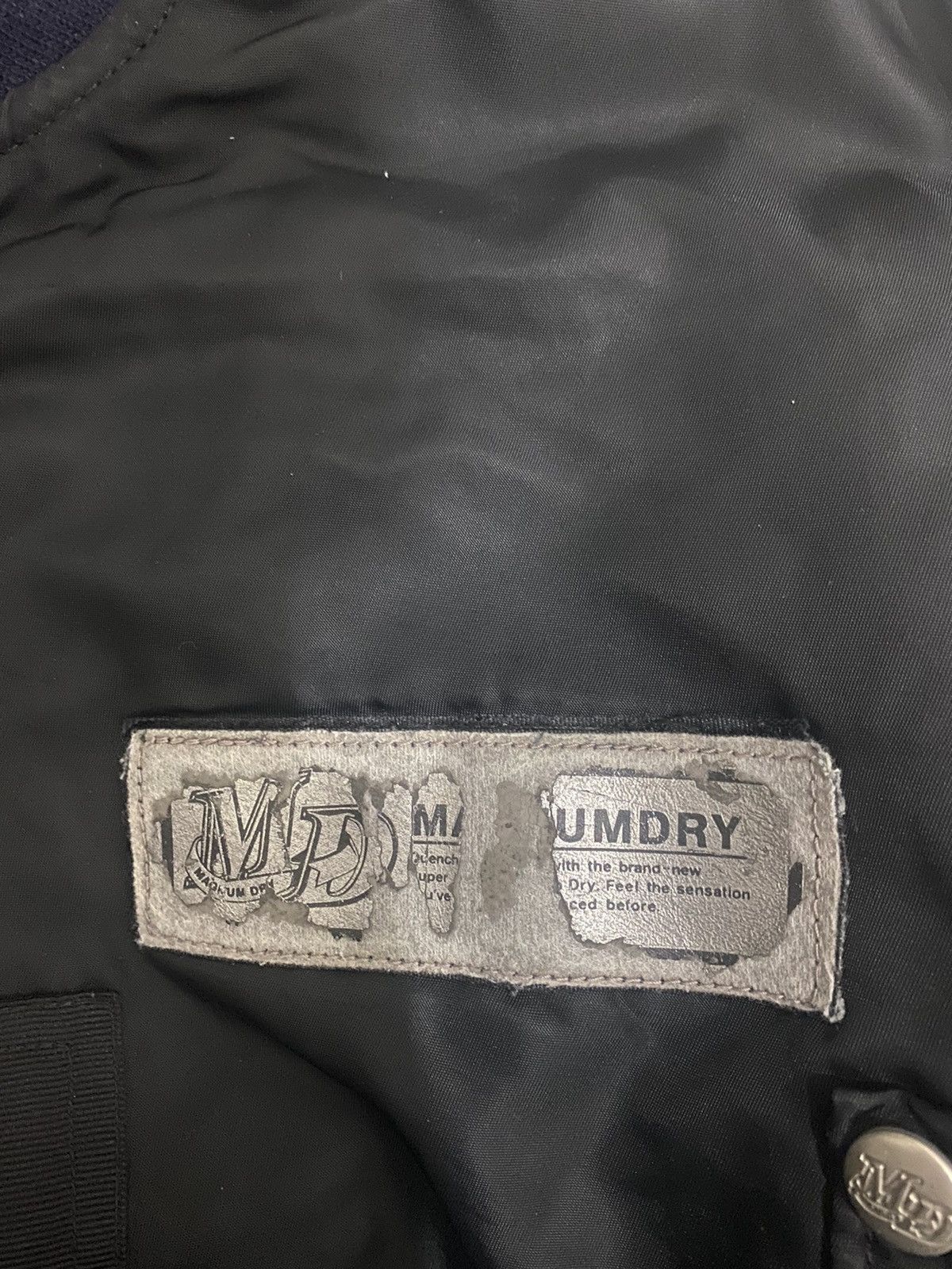 Vintage Vintage MA1 Flight Bomber Jacket Trashed Size US L / EU 52-54 / 3 - 7 Thumbnail