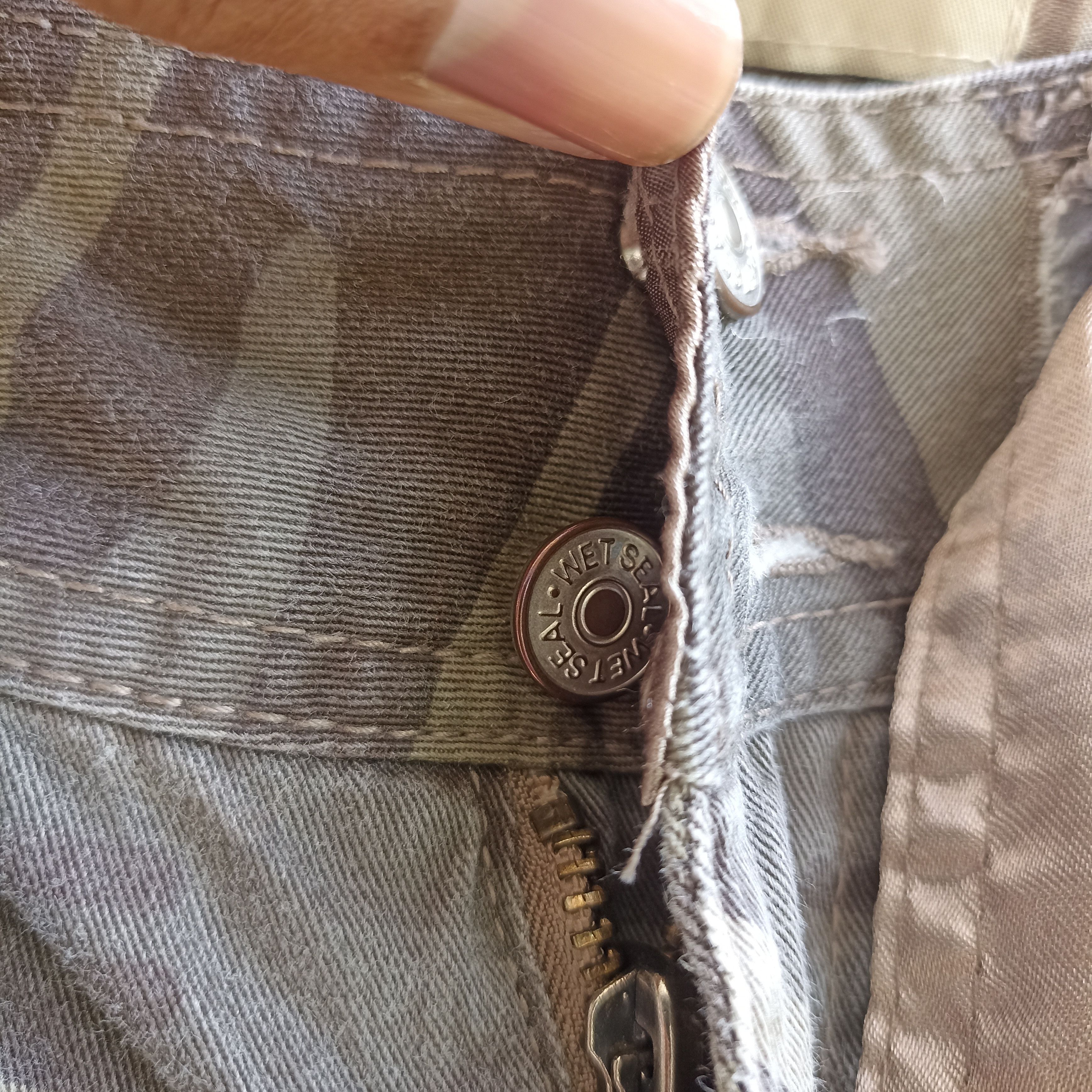 Japanese Brand Wet Seal Bondage Camo Multipocket Cargopant Size 30" / US 8 / IT 44 - 11 Thumbnail