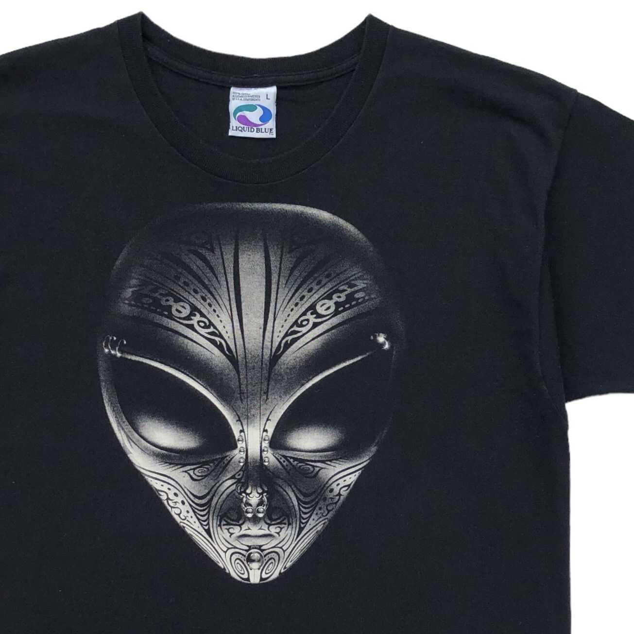 Vintage Vintage 1997 Liquid Blue Tribal Alien Black T-Shirt Size US L / EU 52-54 / 3 - 5 Thumbnail