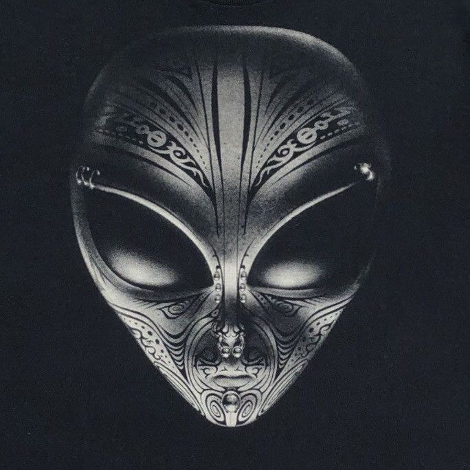 Vintage Vintage 1997 Liquid Blue Tribal Alien Black T-Shirt Size US L / EU 52-54 / 3 - 6 Thumbnail