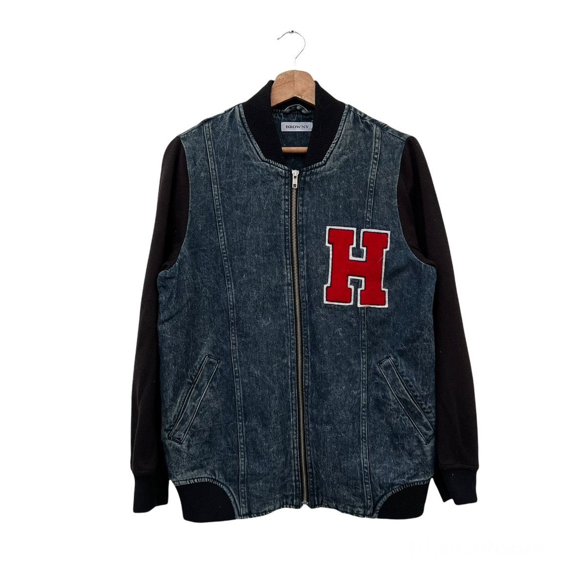 Japanese Brand VARSITY JACKET BROWNY BIG LOGO DENIM MATERIAL Size US M / EU 48-50 / 2 - 1 Thumbnail