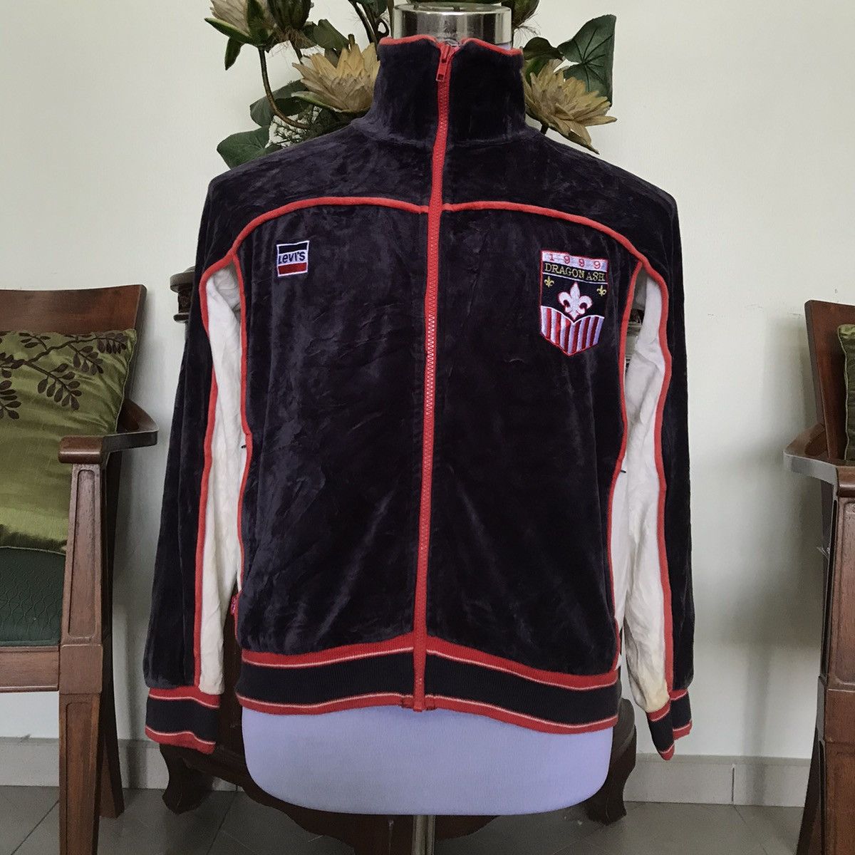 Levi's Vintage 1999 Levis USA Olympics Velour Jacket Size US L / EU 52-54 / 3 - 10 Thumbnail