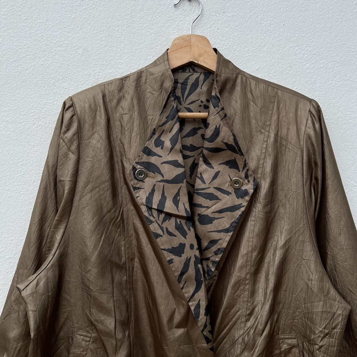 Japanese Brand RARE TIGER STRIPE DESIGN REVERSIBLE BOMBER JACKET SATIN Size US M / EU 48-50 / 2 - 4 Thumbnail