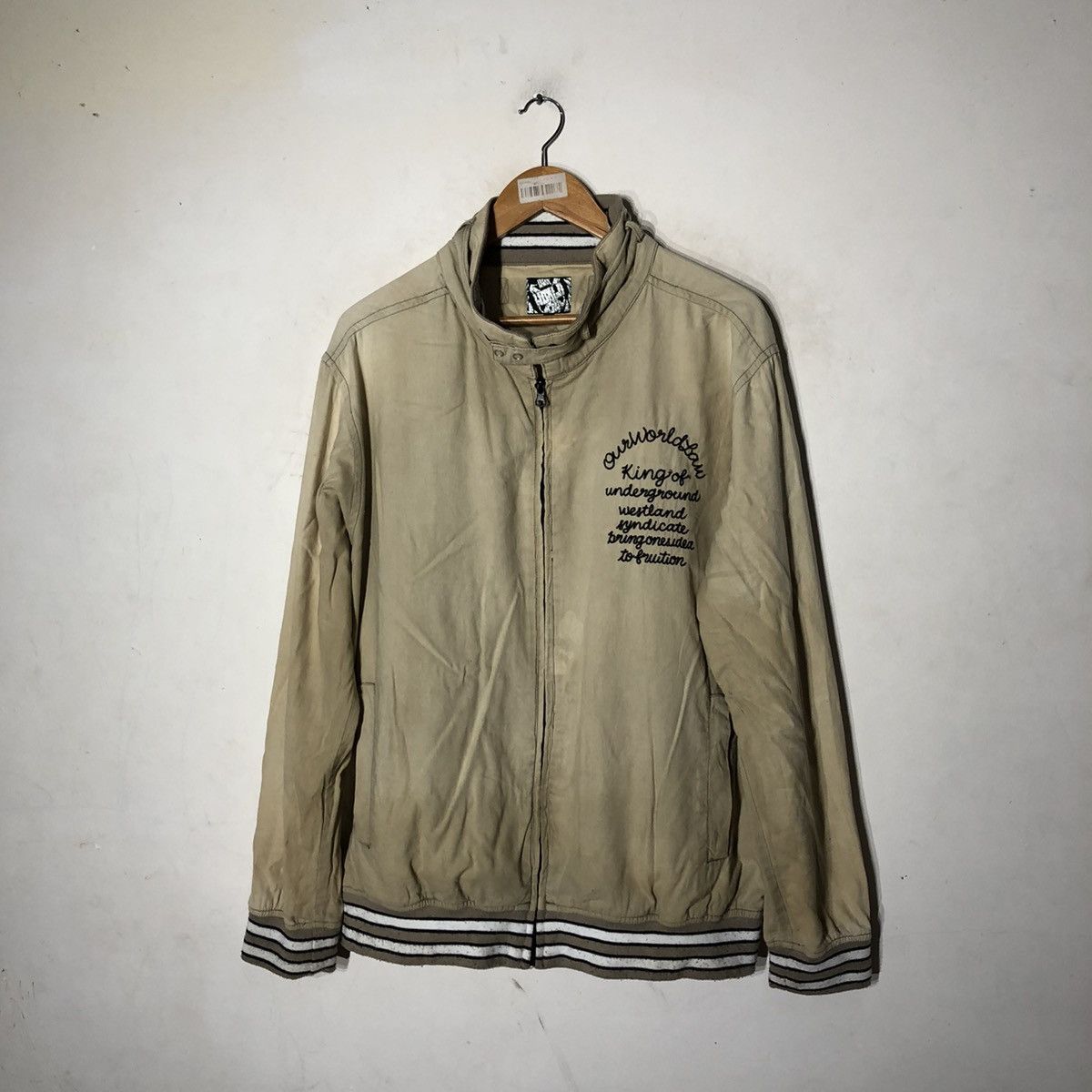 Japanese Brand OUR WORLD LAW LEGACY BIG LOGO VARSITY JACKET Size US L / EU 52-54 / 3 - 2 Thumbnail