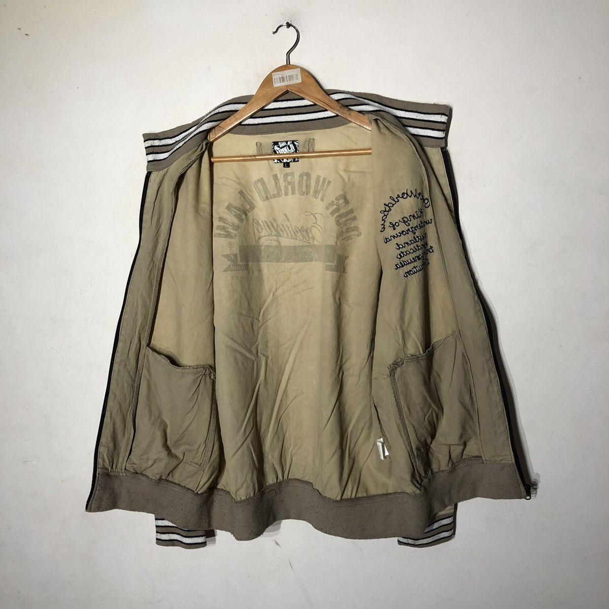 Japanese Brand OUR WORLD LAW LEGACY BIG LOGO VARSITY JACKET Size US L / EU 52-54 / 3 - 11 Thumbnail
