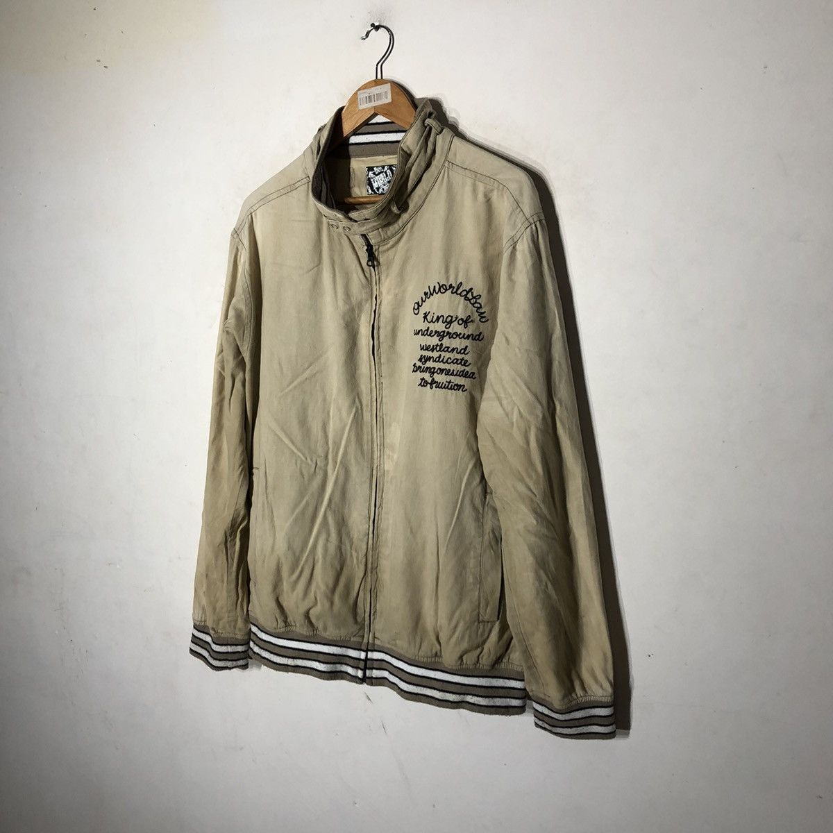 Japanese Brand OUR WORLD LAW LEGACY BIG LOGO VARSITY JACKET Size US L / EU 52-54 / 3 - 3 Thumbnail