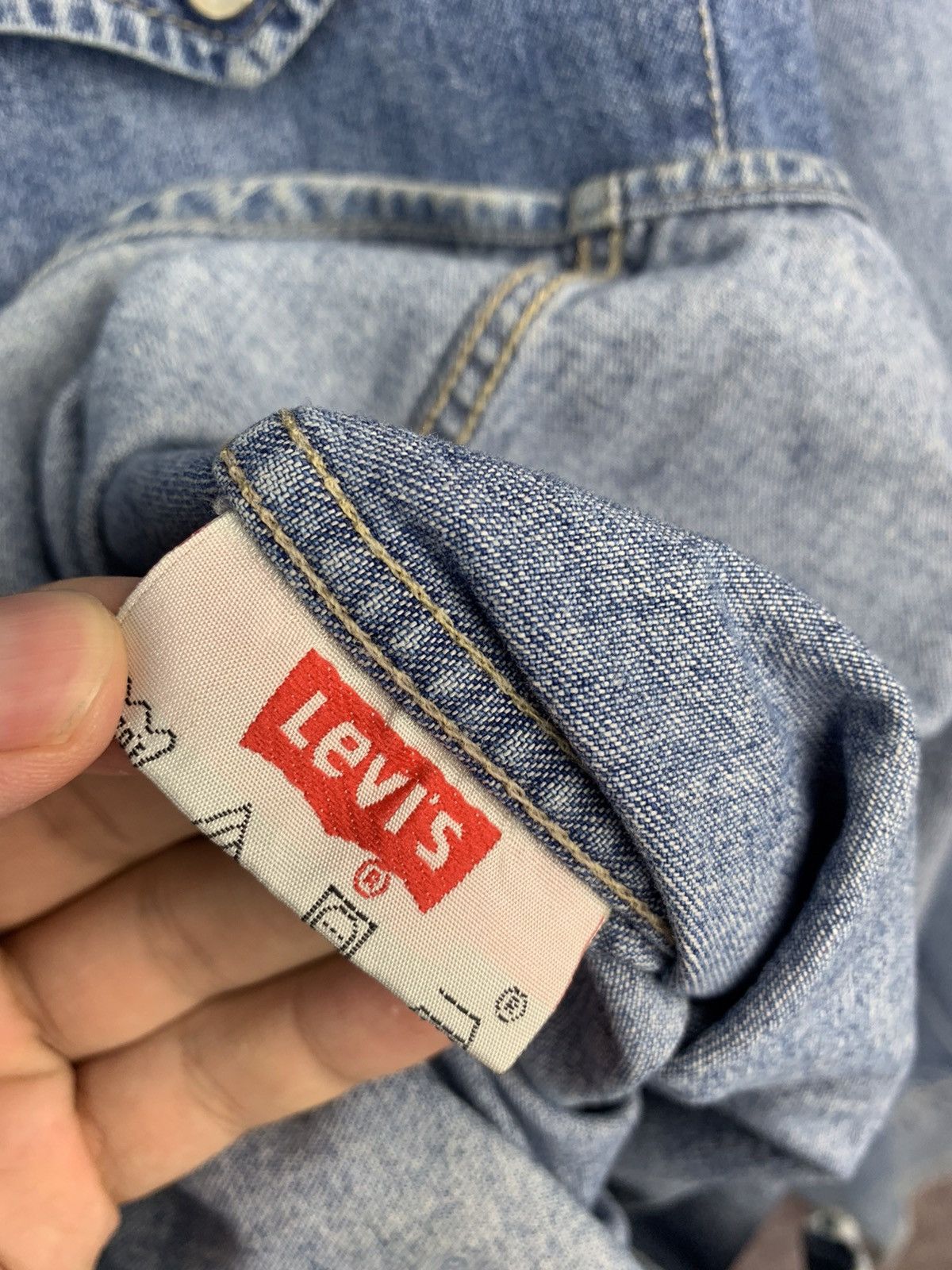 Levi's × Levi's Vintage Clothing × Vintage Levi’s Jeans Shirt Long Sleeve Vintage 90’s Size US XL / EU 56 / 4 - 4 Thumbnail