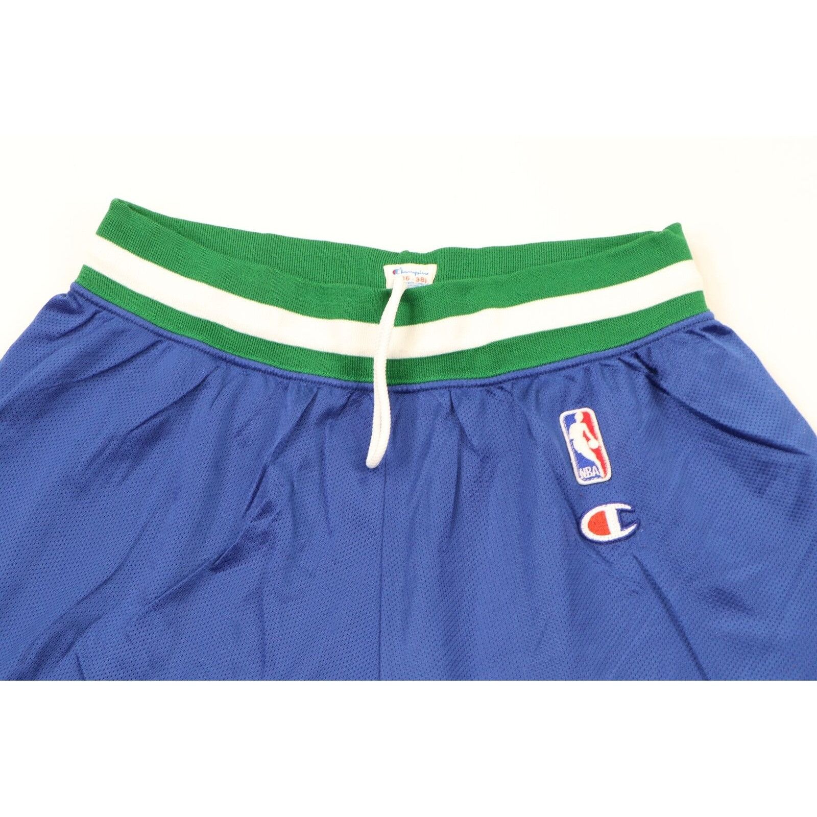 Champion × Vintage Vintage 90s Champion Dallas Mavericks Basketball Shorts Size US 34 / EU 50 - 2 Thumbnail