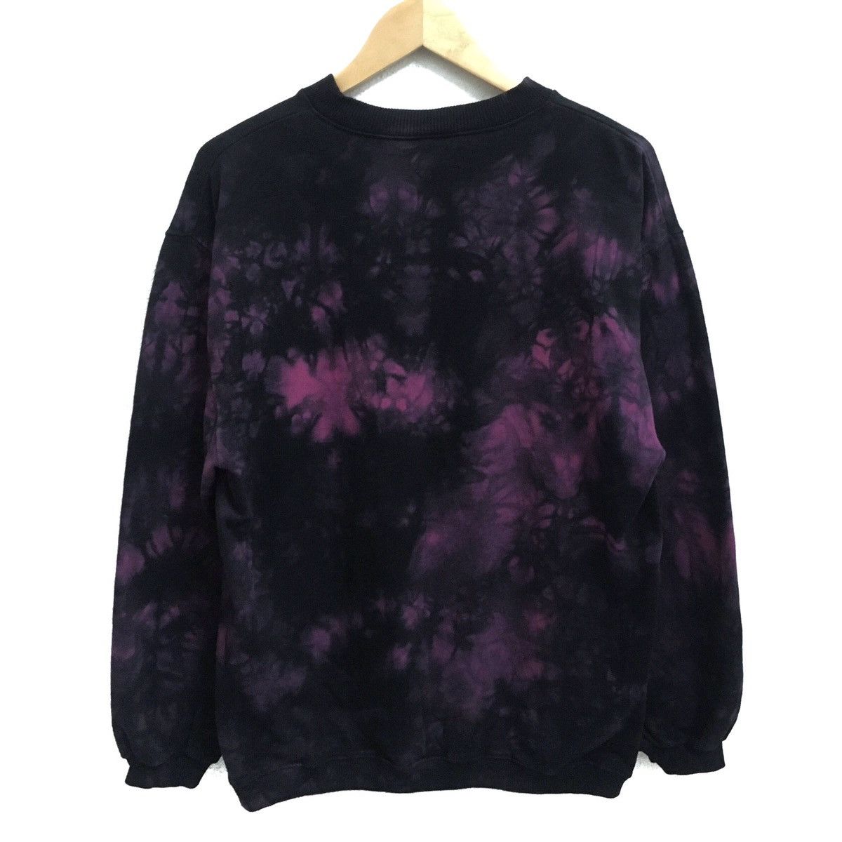 Vintage VINTAGE TOWN & COUNTRY SURFING TIE DYE SWEATSHIRT Size US M / EU 48-50 / 2 - 2 Thumbnail