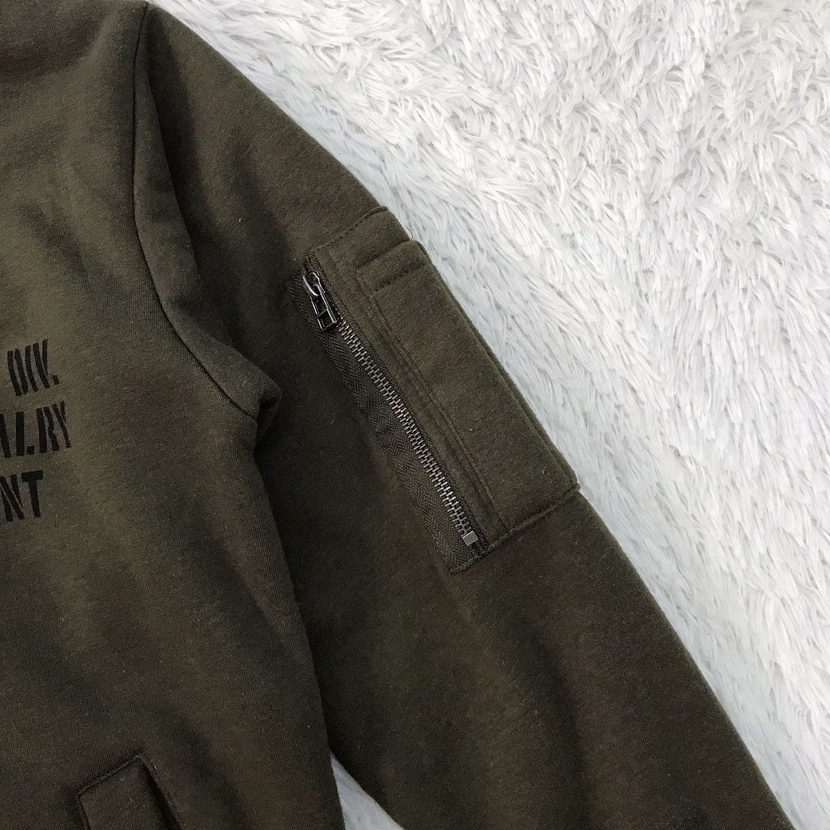 Japanese Brand Airborne Div Cavalry Regiment Jacket Inner Fleece Size US L / EU 52-54 / 3 - 8 Thumbnail