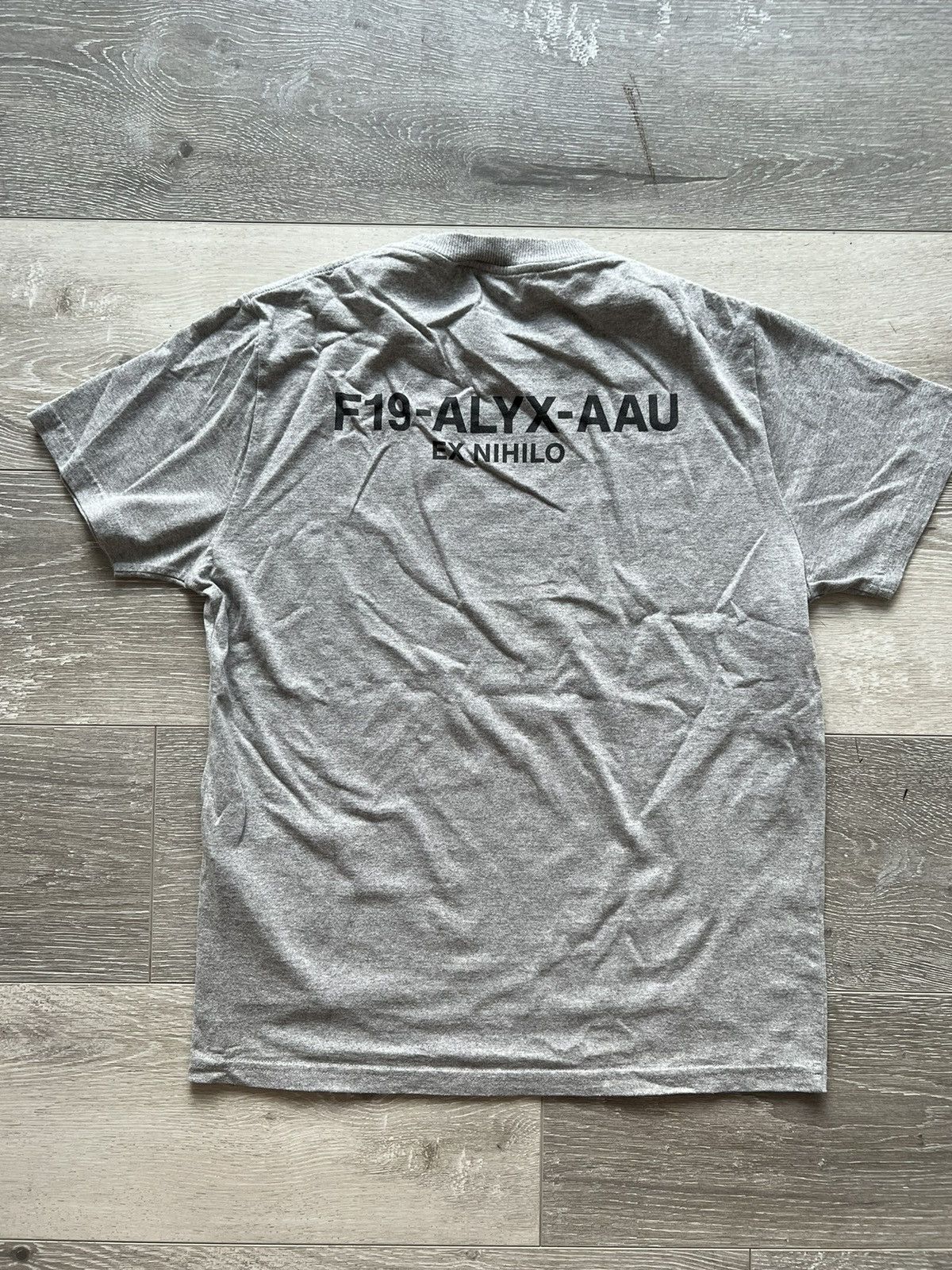 1017 ALYX 9SM × Alyx Alyx T-Shirt Grey Size US XS / EU 42 / 0 - 4 Thumbnail