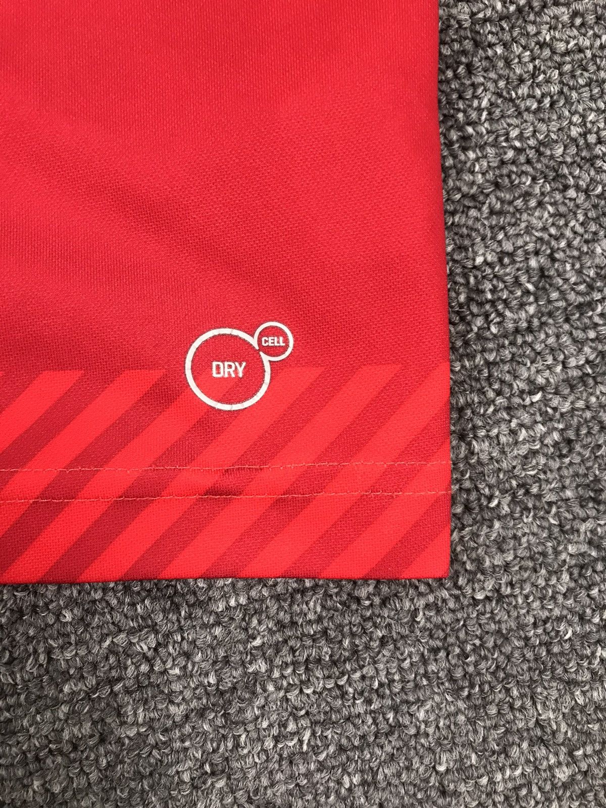 Other Arsenal Jersey Size M Shirt Soccer Jersey Football Puma Size US M / EU 48-50 / 2 - 7 Thumbnail