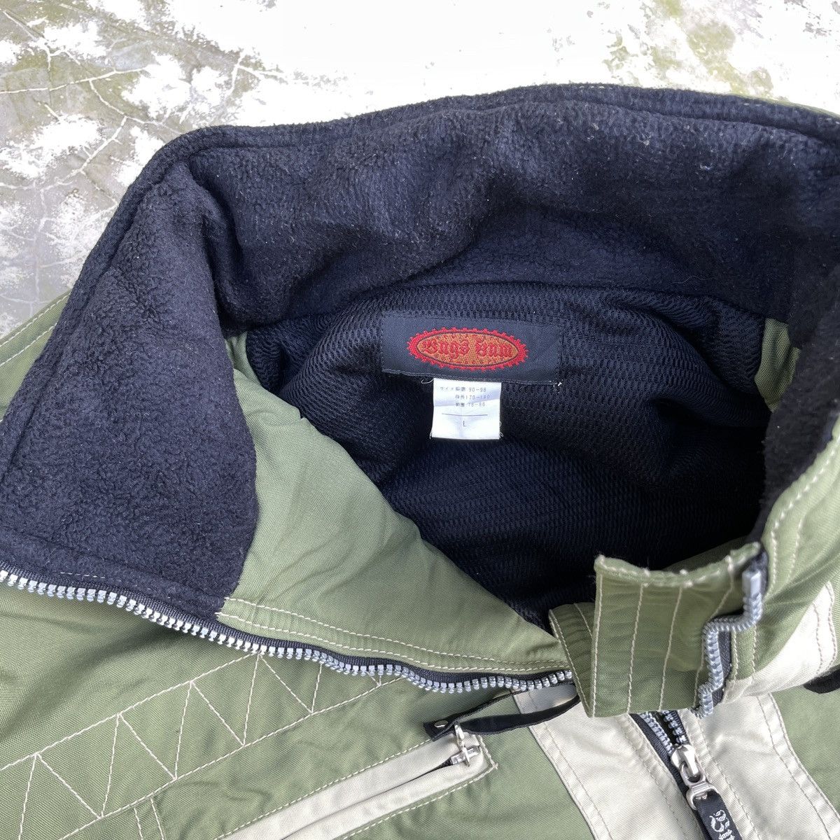 Japanese Brand Vintage Bugs Bum Snow Boards Jacket Size US L / EU 52-54 / 3 - 8 Thumbnail