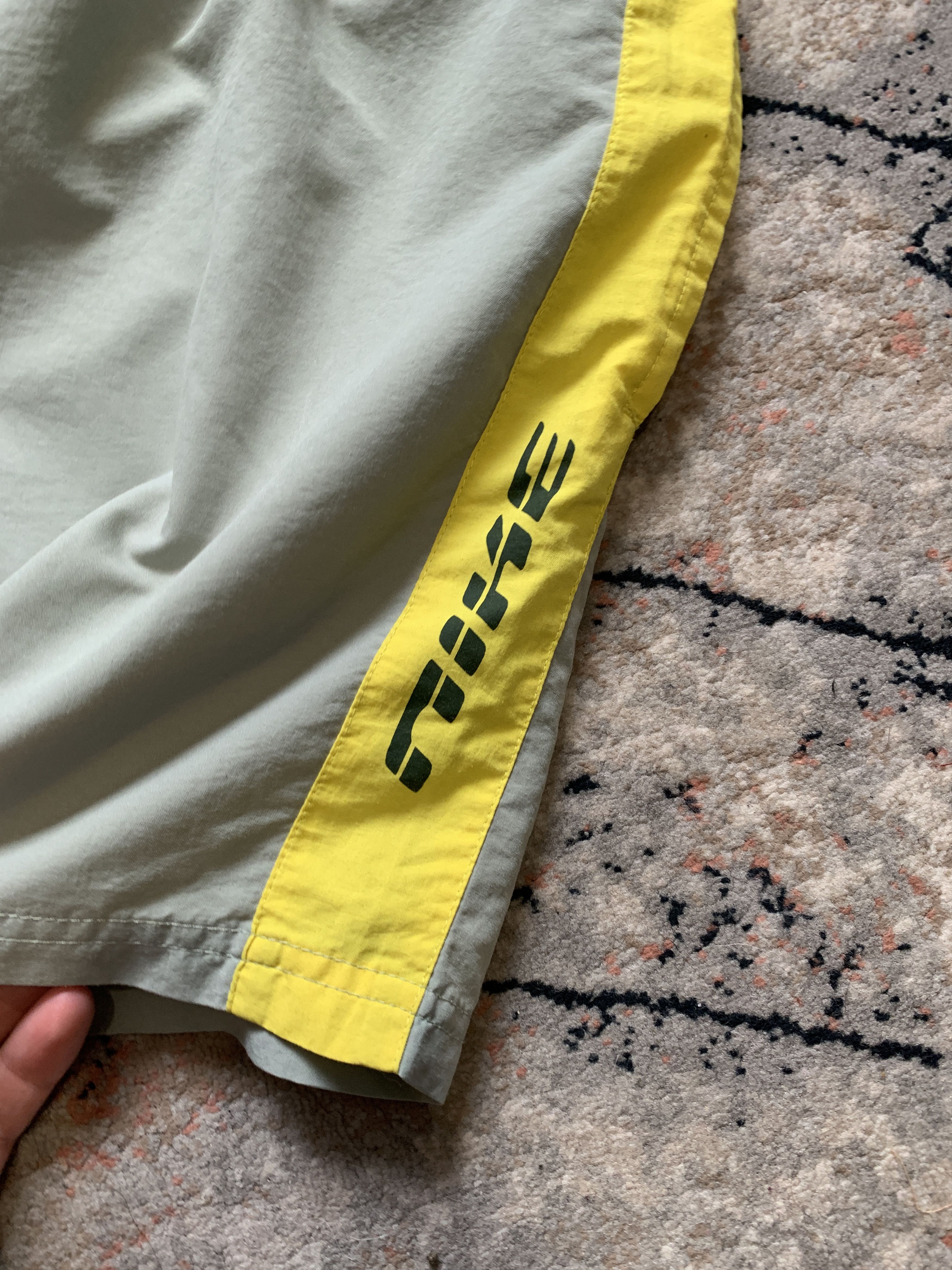Nike × Vintage Nike Vintage Shorts Size US 32 / EU 48 - 3 Thumbnail