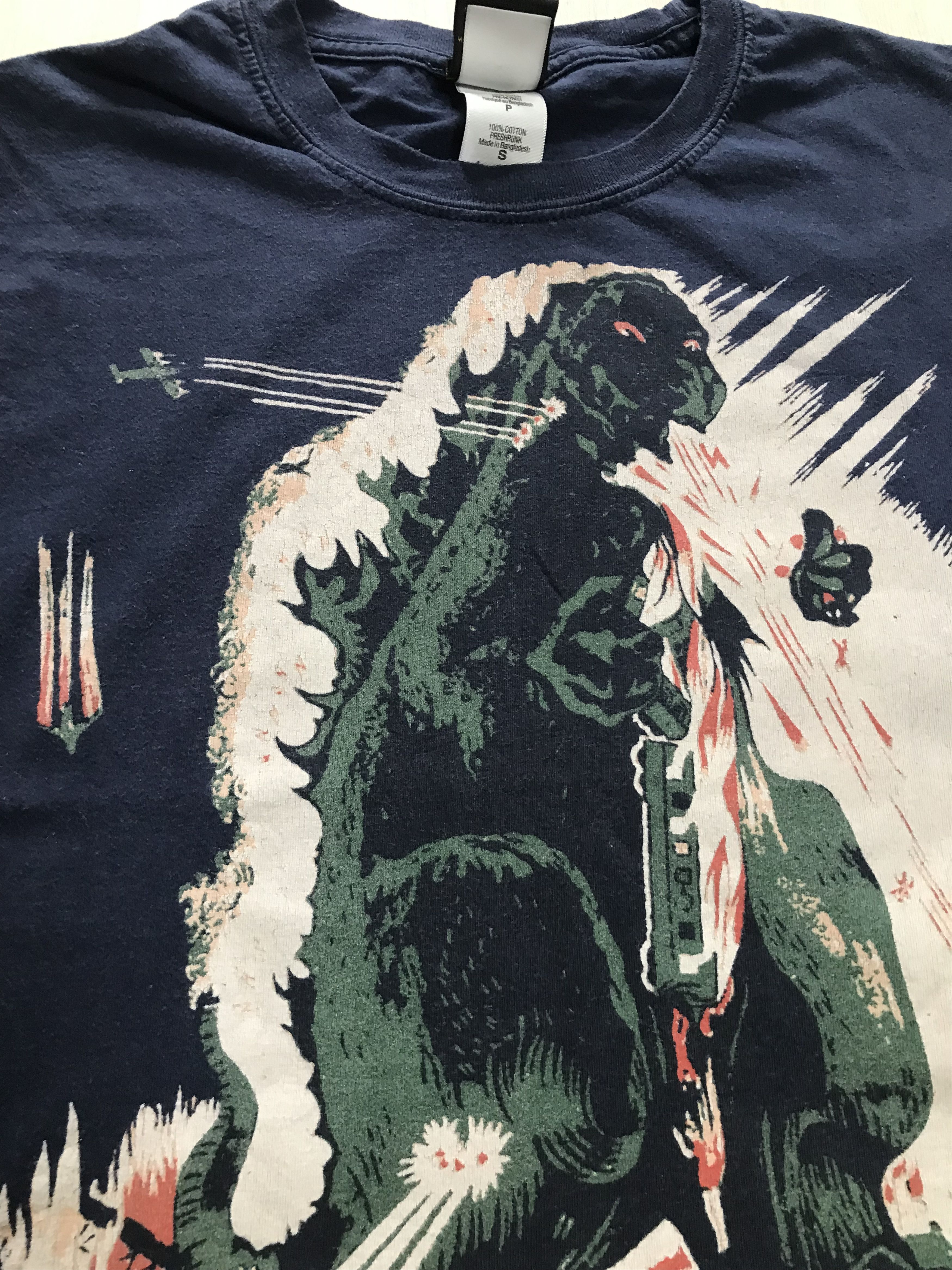 Vintage Godzilla Movie 2008 tee size XS Size US XS / EU 42 / 0 - 5 Thumbnail