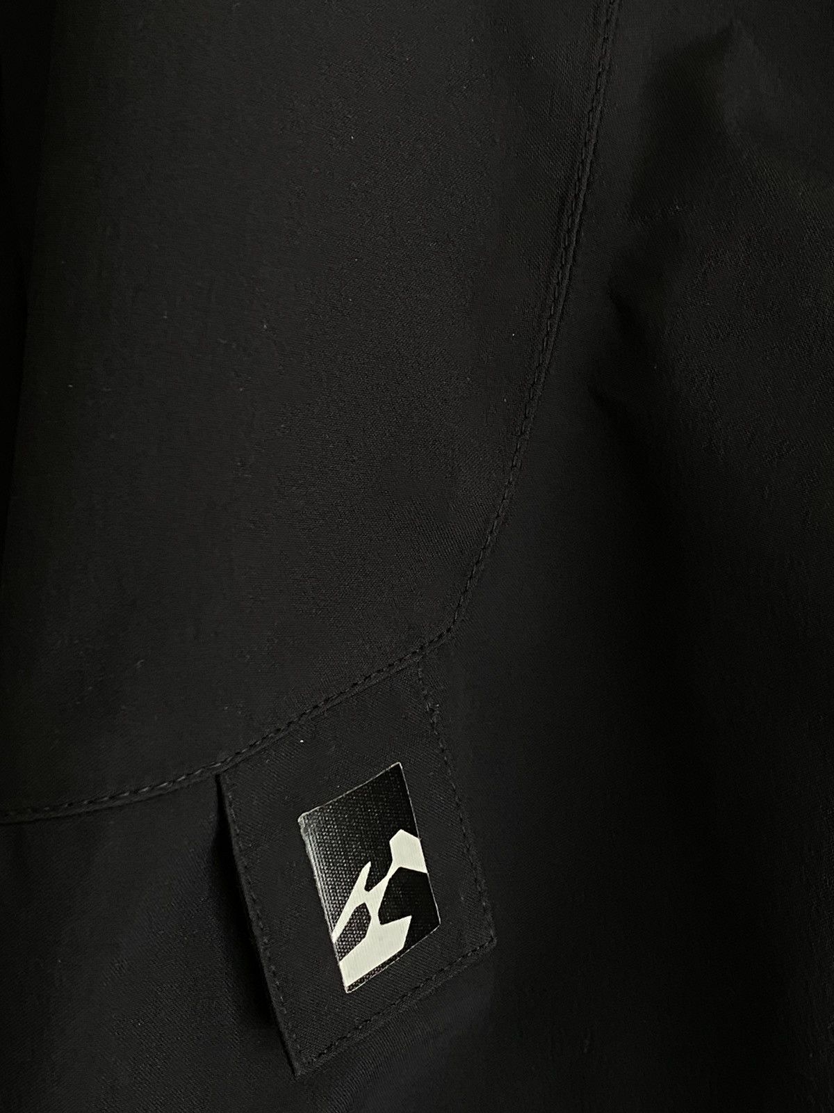 Acronym J28-GT (FW-1213) Size US M / EU 48-50 / 2 - 7 Thumbnail