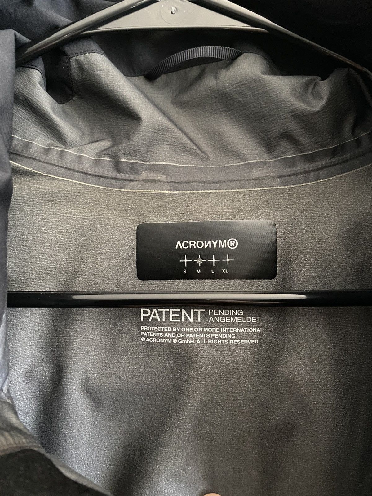 Acronym J28-GT (FW-1213) Size US M / EU 48-50 / 2 - 11 Thumbnail