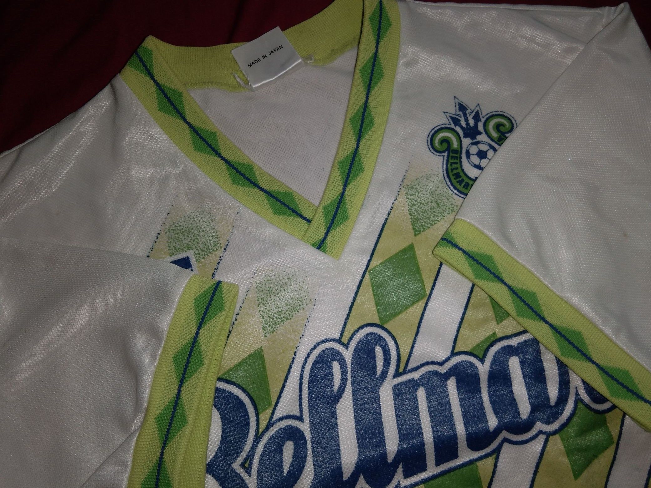 Japanese Brand Vintage 90s J-League Shonan Bellmare Hiratsuka jersey NAKATA Size US L / EU 52-54 / 3 - 4 Thumbnail