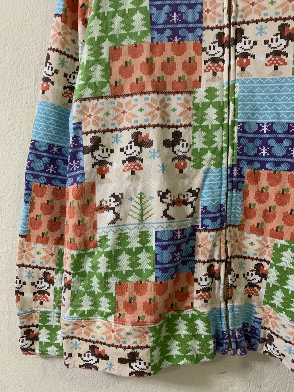 Disney Tokyo Disney Resort Multicolor Fullprint Hoodie Size US M / EU 48-50 / 2 - 3 Thumbnail