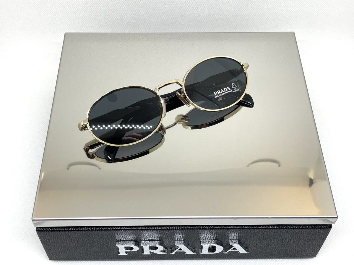 Prada Prada Symbole sunglasses SPR 65ZS ZVN09T 55. New Collection Size ONE SIZE - 6 Thumbnail
