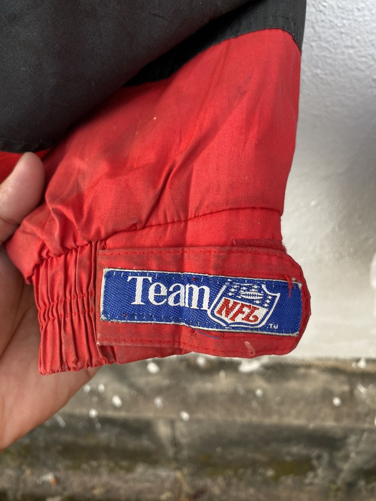 NFL × Vintage Vintage San Francisco 49ers NFL satin bomber jacket Size US XL / EU 56 / 4 - 6 Thumbnail