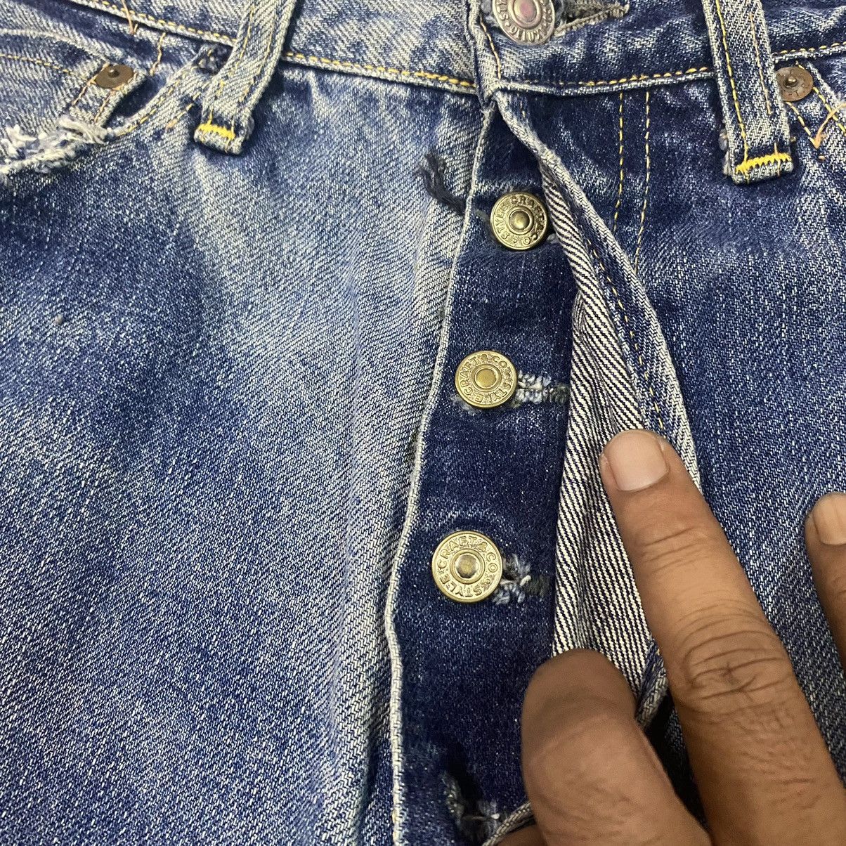 Evisu × Japanese Brand × Vintage Selvedge🔥 Vintage Evisu Selvedge Ripped Distressed Jeans Size US 28 / EU 44 - 7 Thumbnail
