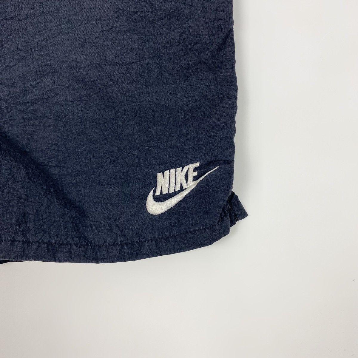 Nike 1990’s Vintage Faded Nike Nylon Big Logo Shorts Size US 33 - 4 Thumbnail