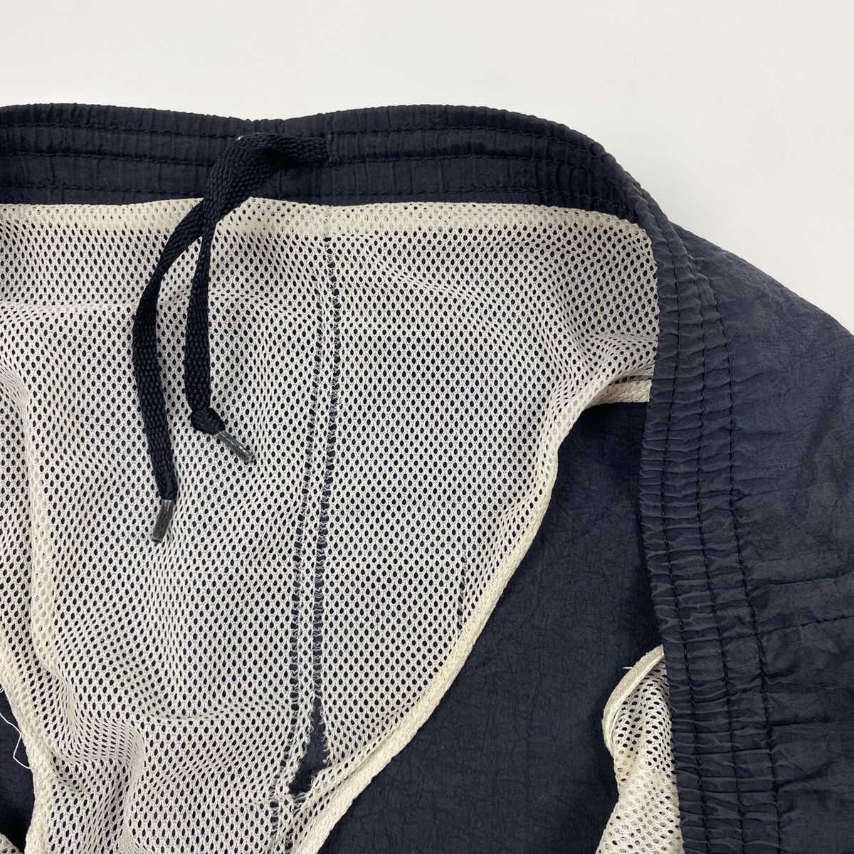 Nike 1990’s Vintage Faded Nike Nylon Big Logo Shorts Size US 33 - 7 Thumbnail