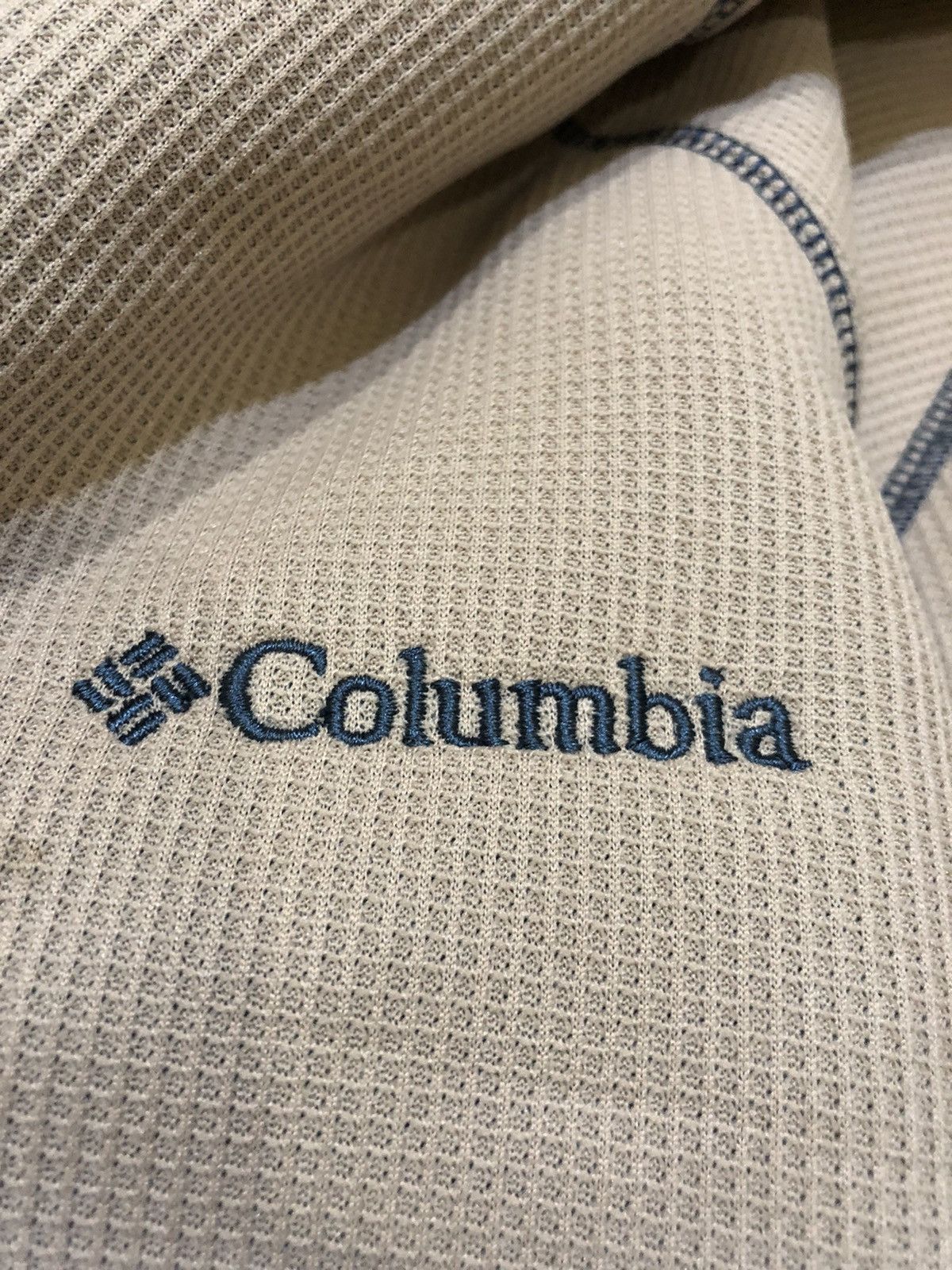 Columbia × Japanese Brand Columbia fleece Sherpa reversible zipper jacket size L Size US L / EU 52-54 / 3 - 7 Thumbnail