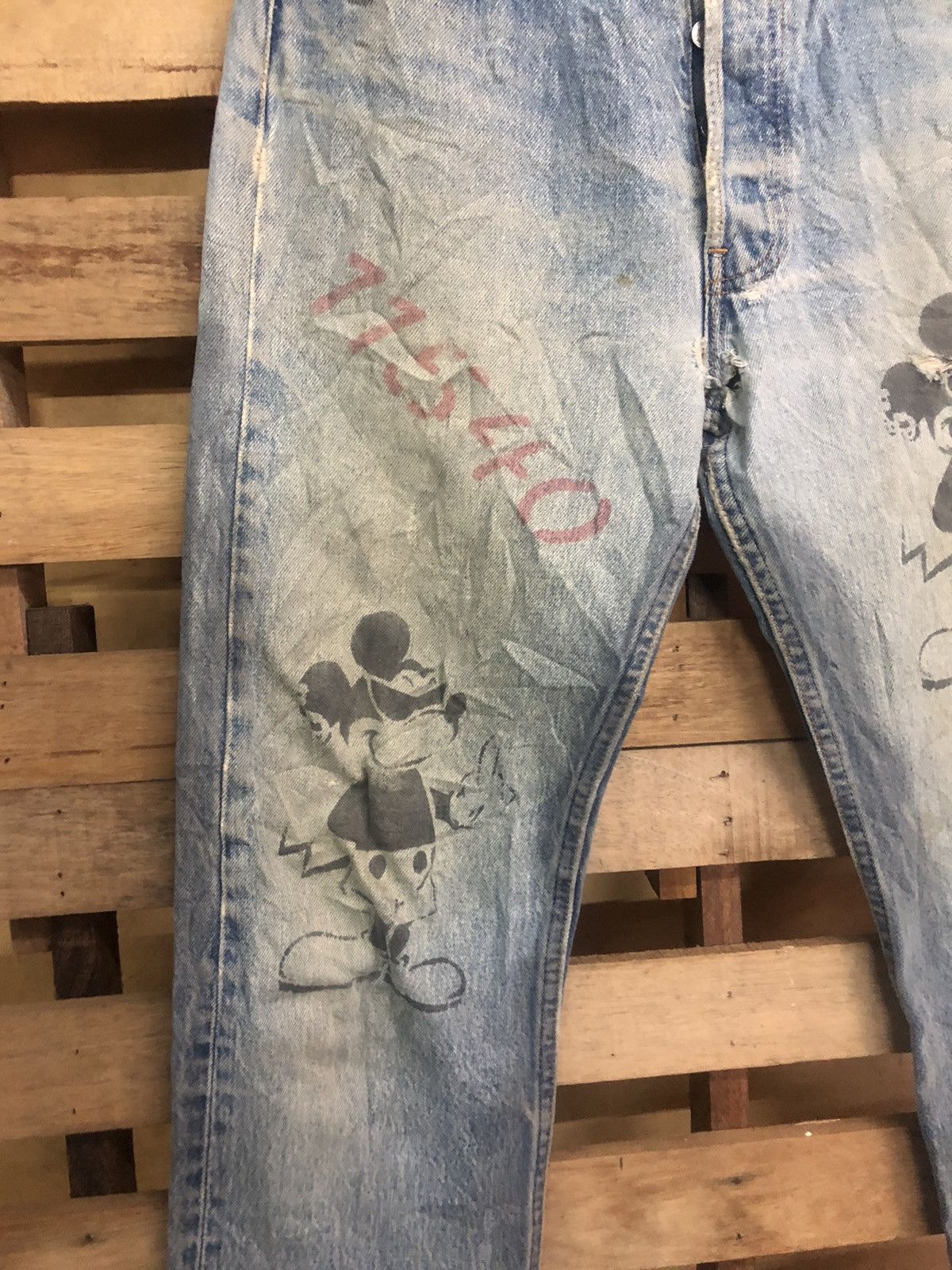Levi's Rare Limited Edition 1997 Levi’s X Mickey Mouse Distressed Size US 31 - 13 Thumbnail